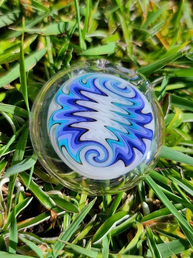 Preview pic of Ice pendant 🆓️🛳