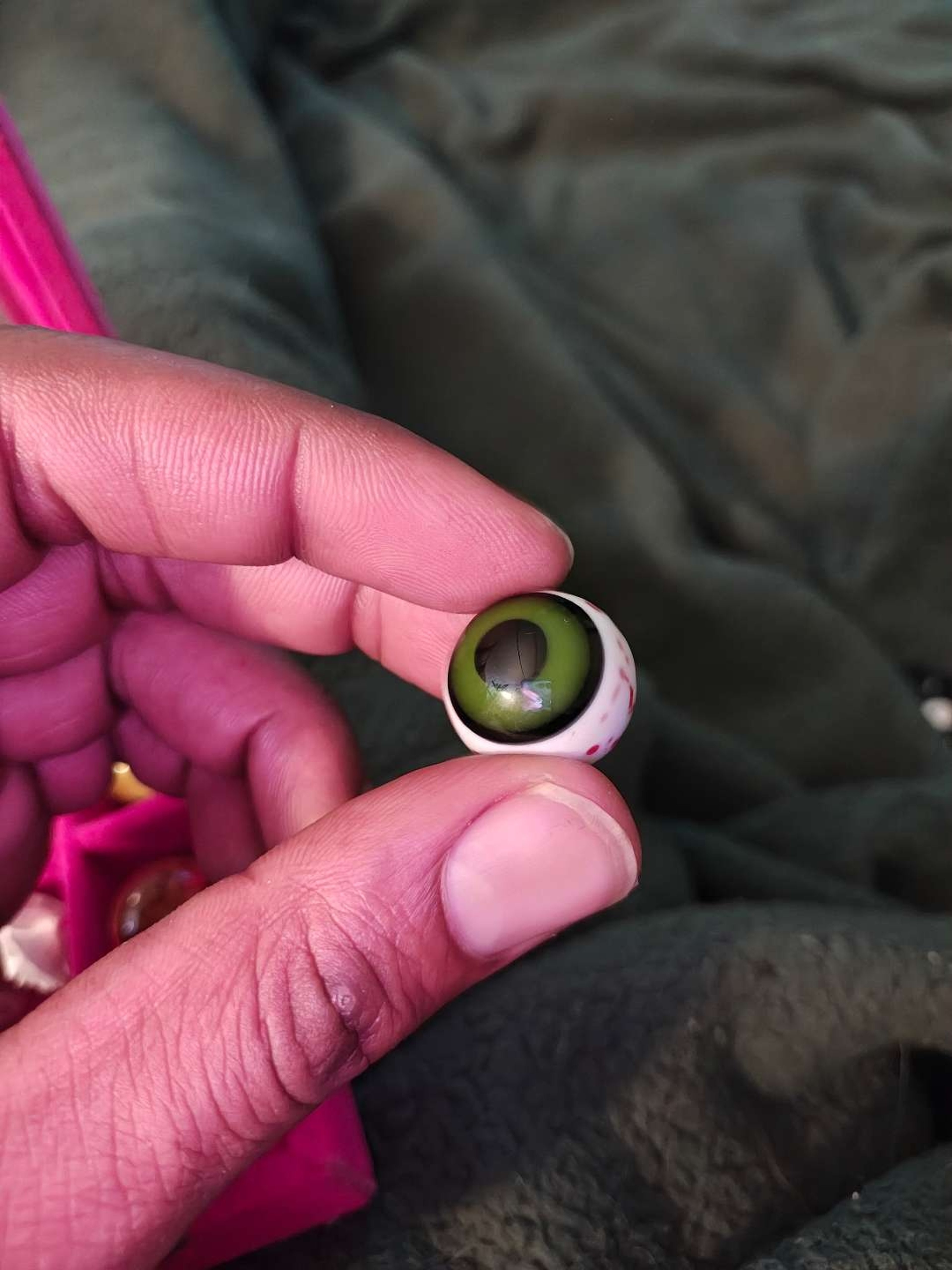 Preview pic of Eyeball marble