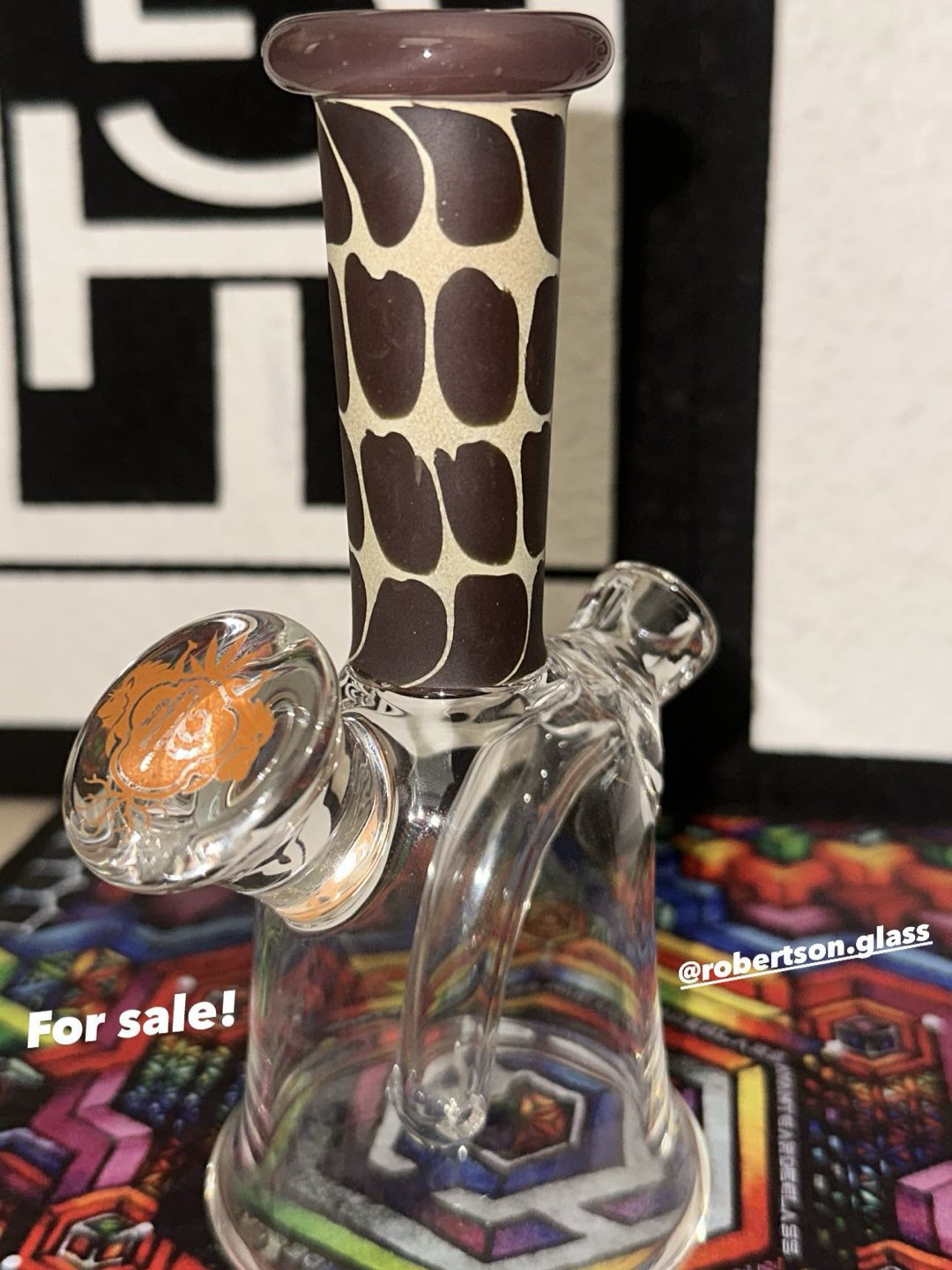 Preview pic of Robertson giraffe tube