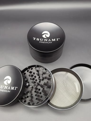 Preview pic of TSUNAMI DRY HERB GRINDER 4 PIECE 100MM (XL)