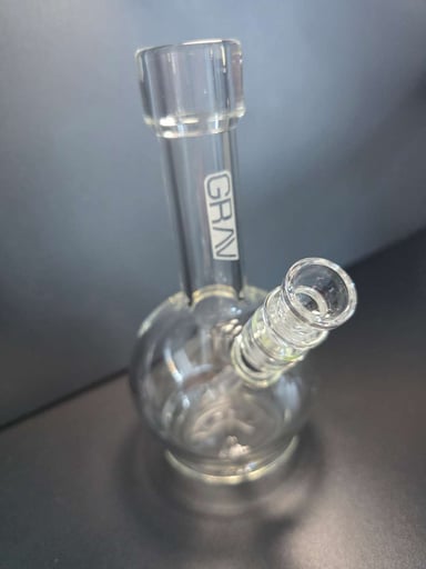 Preview pic of GRAV Small Round Base Bong