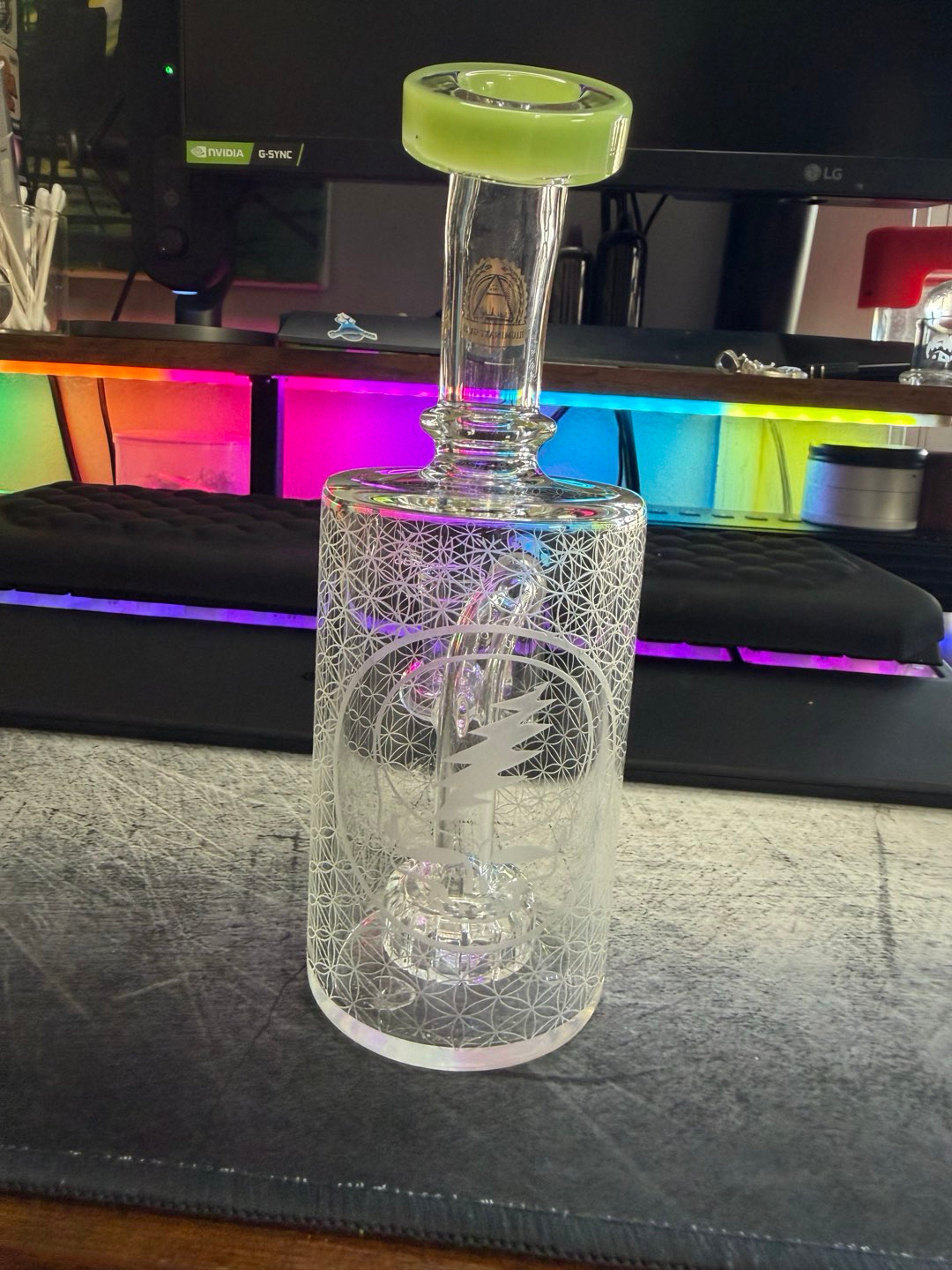 Preview pic of Illuminati Pop Can Rig