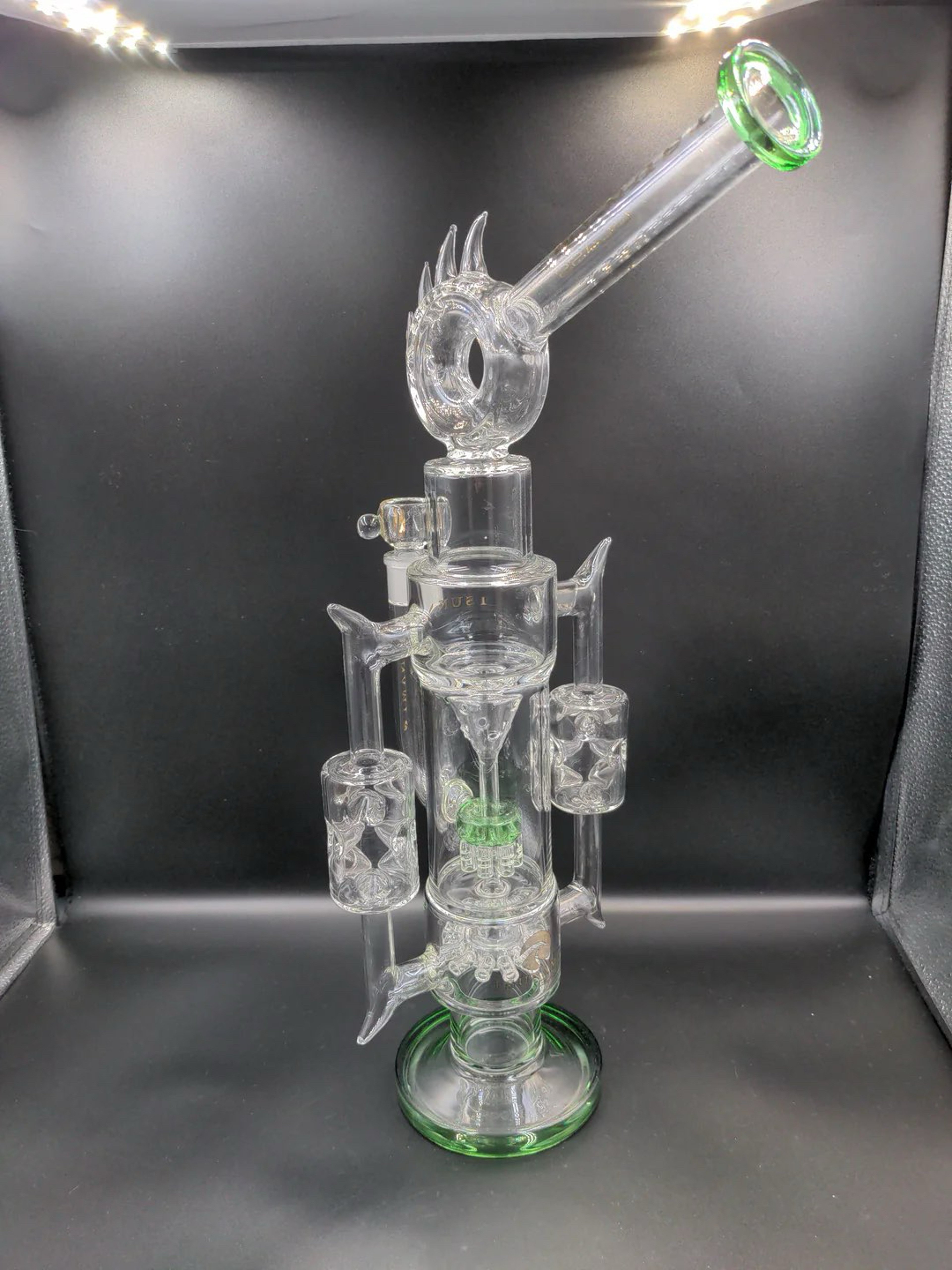 Preview pic of 20" TSUNAMI SPRINKLER SHOWER HEAD RECYCLER