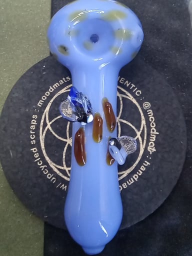 Preview pic of Beautiful,Heady,Blue Glass Spoon/PipeW/🐝's