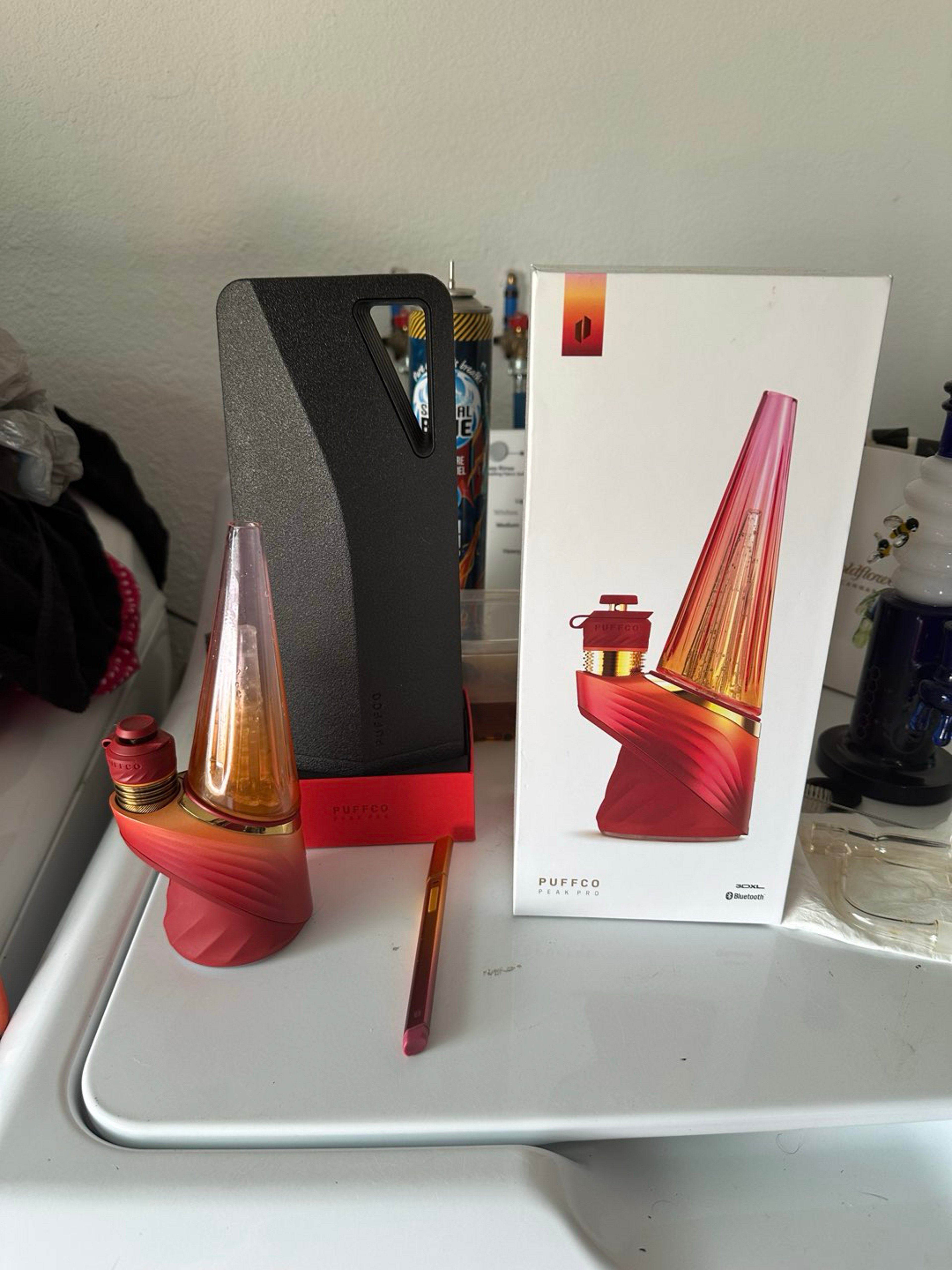 Preview pic of Puffco peak pro