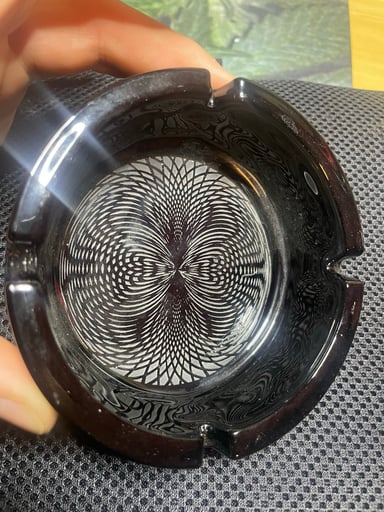 Preview pic of Sovereignty Black Glass Ash Tray