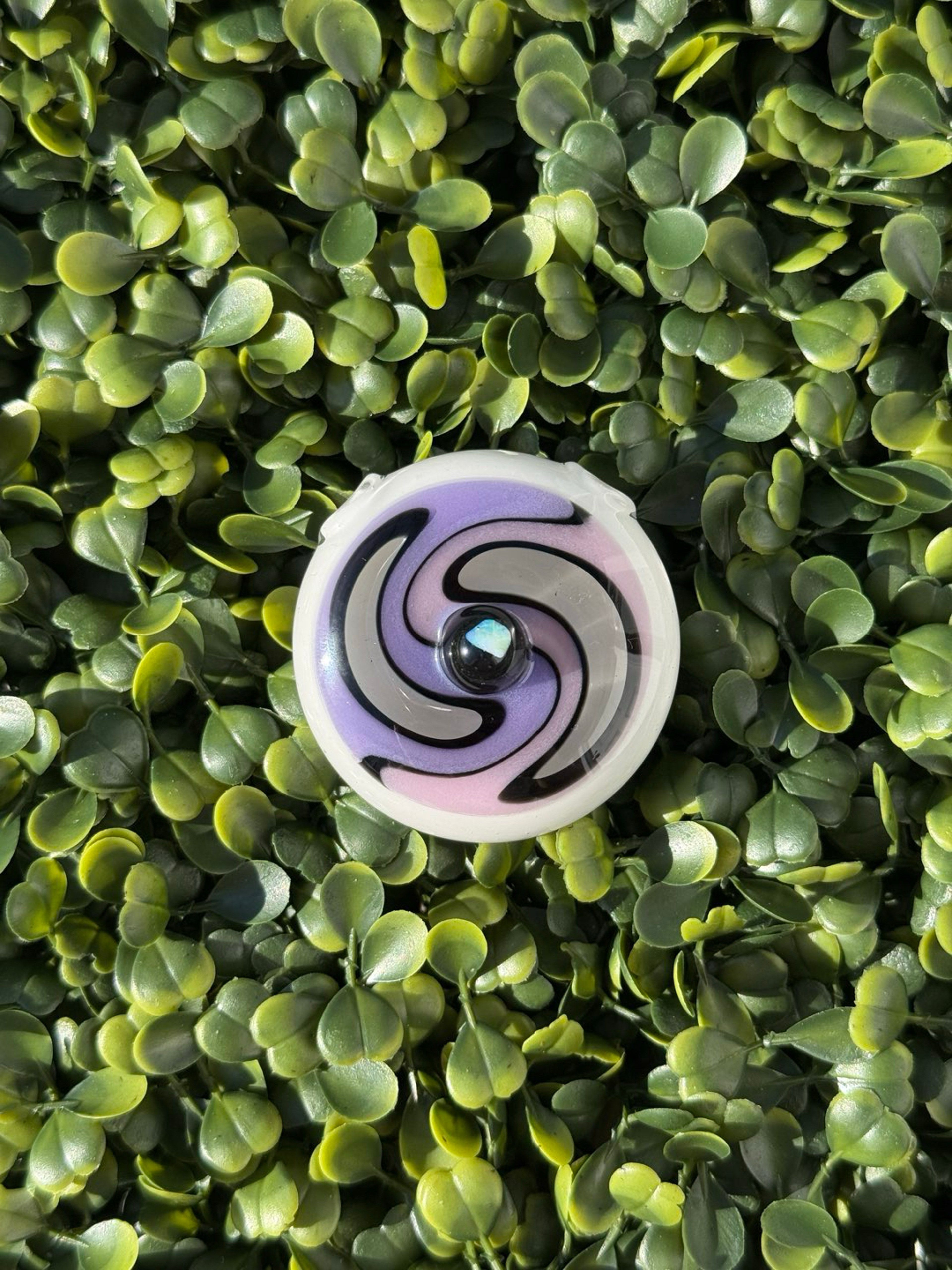 Preview pic of Grasshoppa Glass Pink Cadillac x Wisteria Pendant