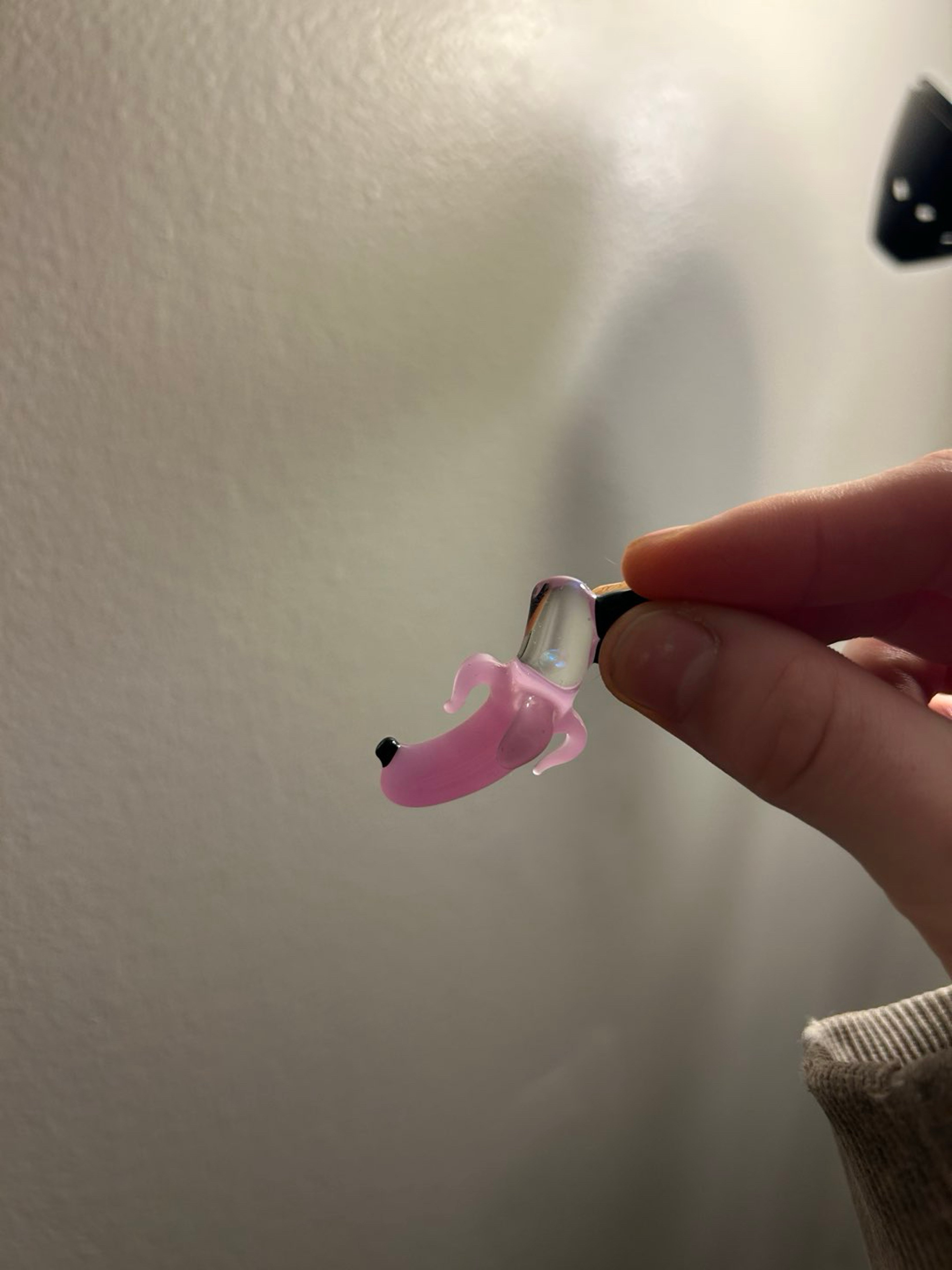 Preview pic of Pink dippy pendant