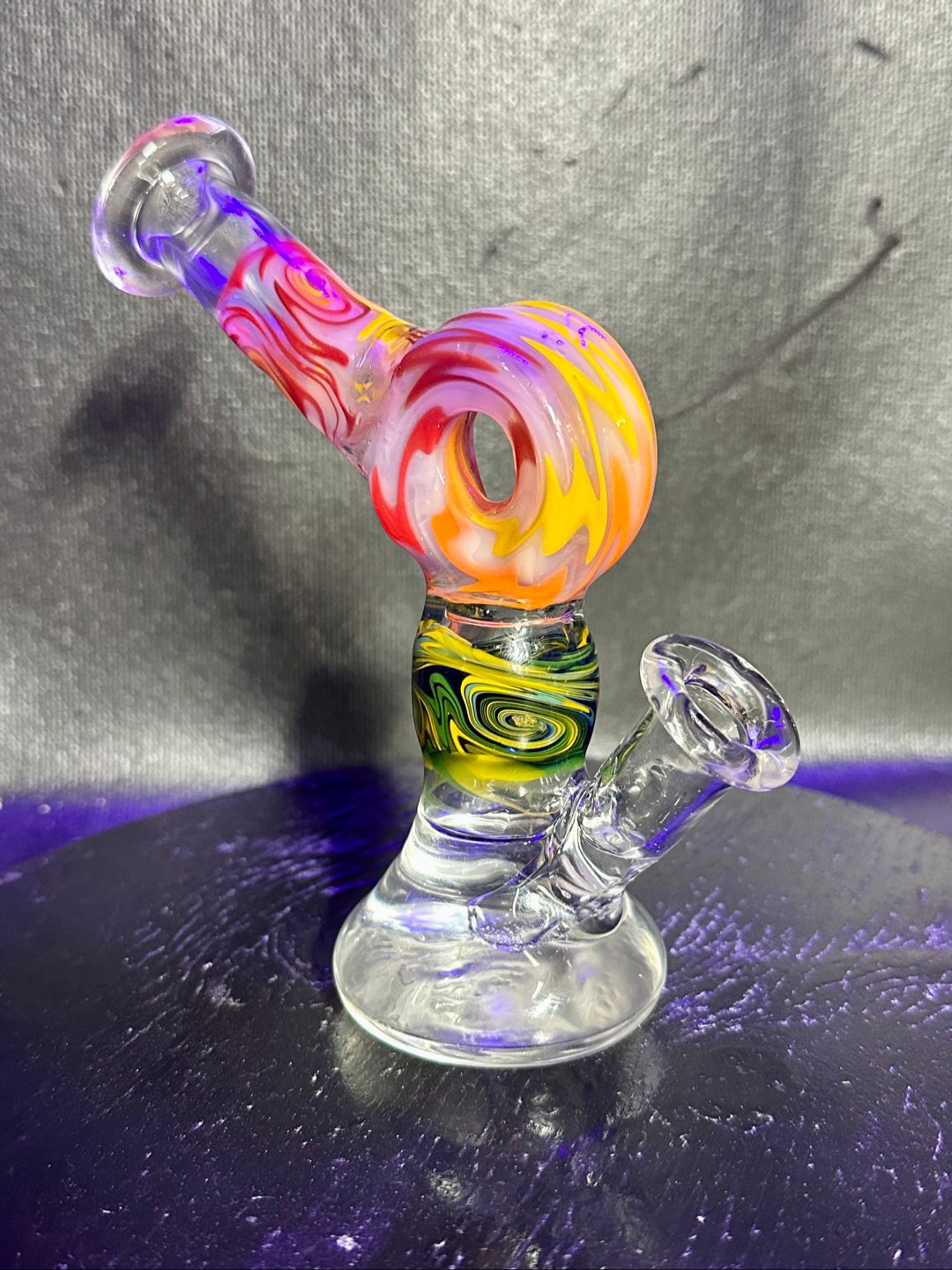 Preview pic of Wigwag Doughnut bubbler