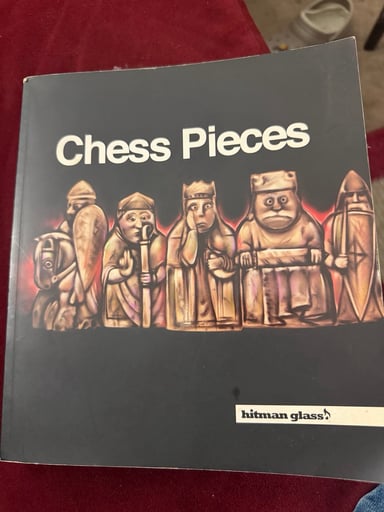 Preview pic of Chess Piece Book by HitMan Glass