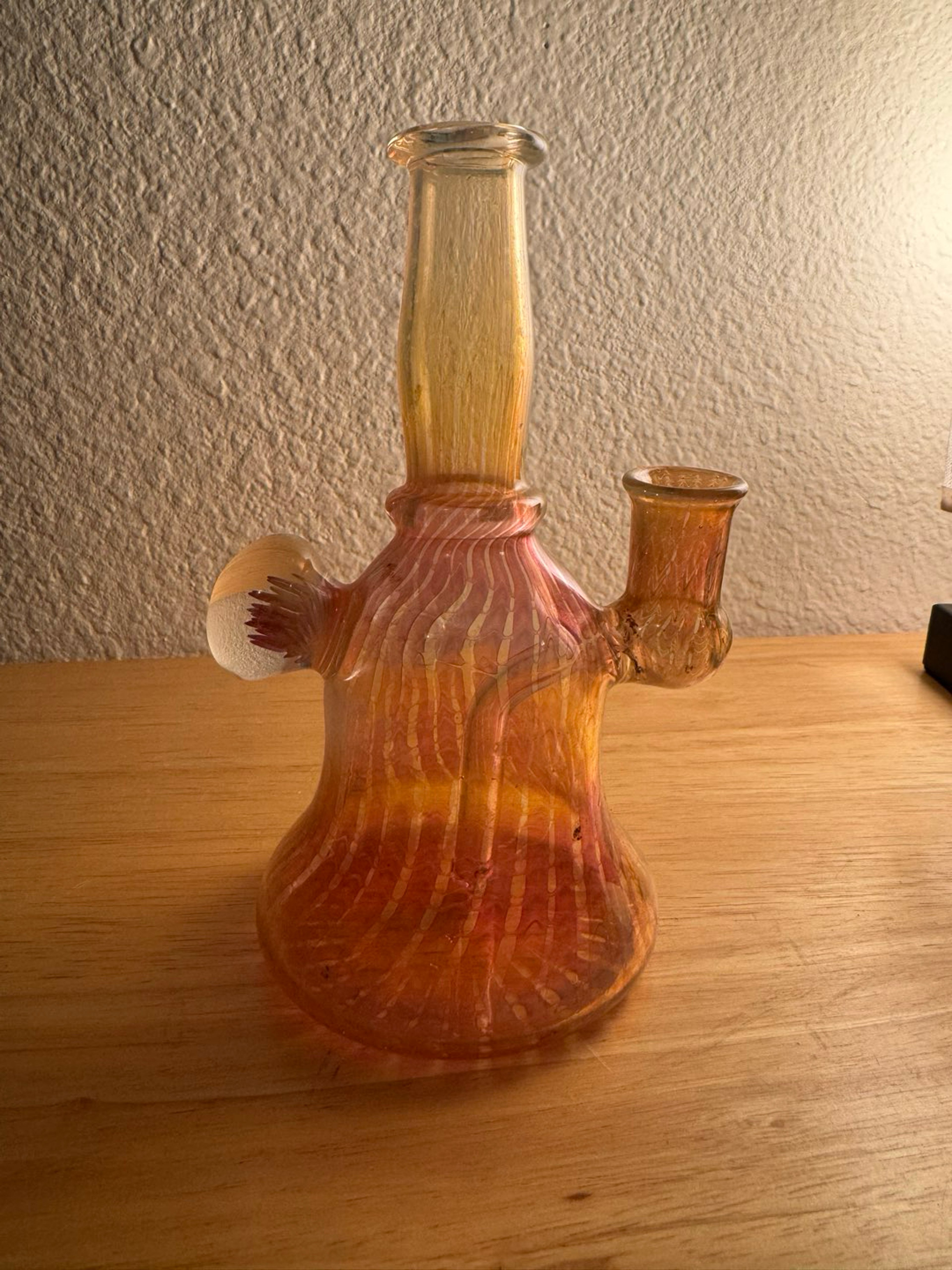 Preview pic of 2016 Oryn Glass Gold and Silver Fumed Wrap-n-Rake Styled Mini Tube Banger Hanger w/ Fumed Implosion