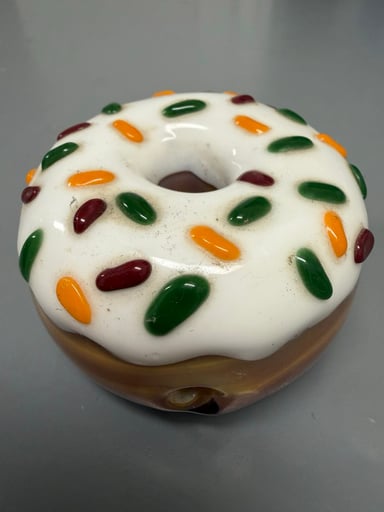 Preview pic of Doughnut dry pipe