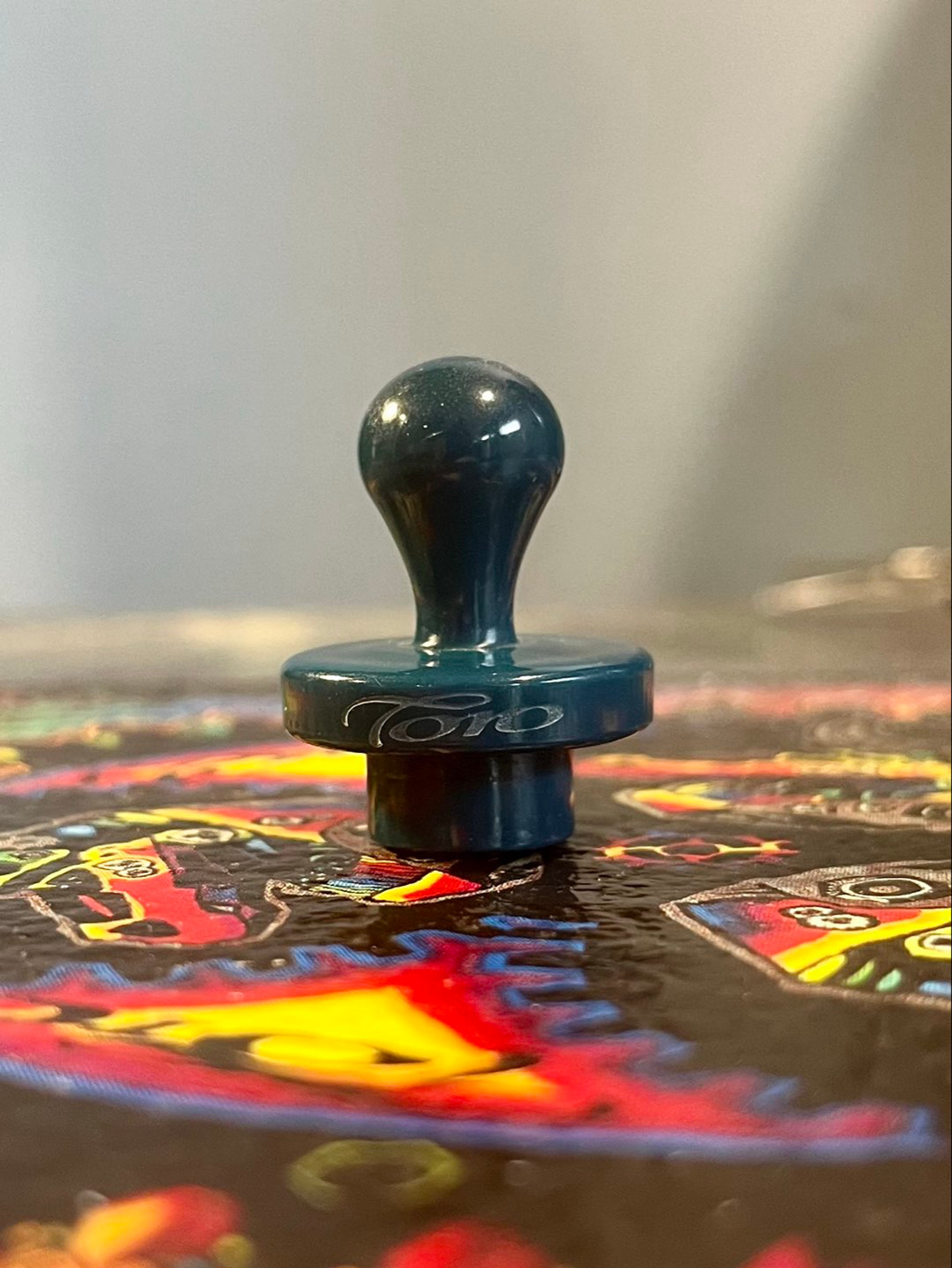 Preview pic of Peacock Full Color Toro UFO