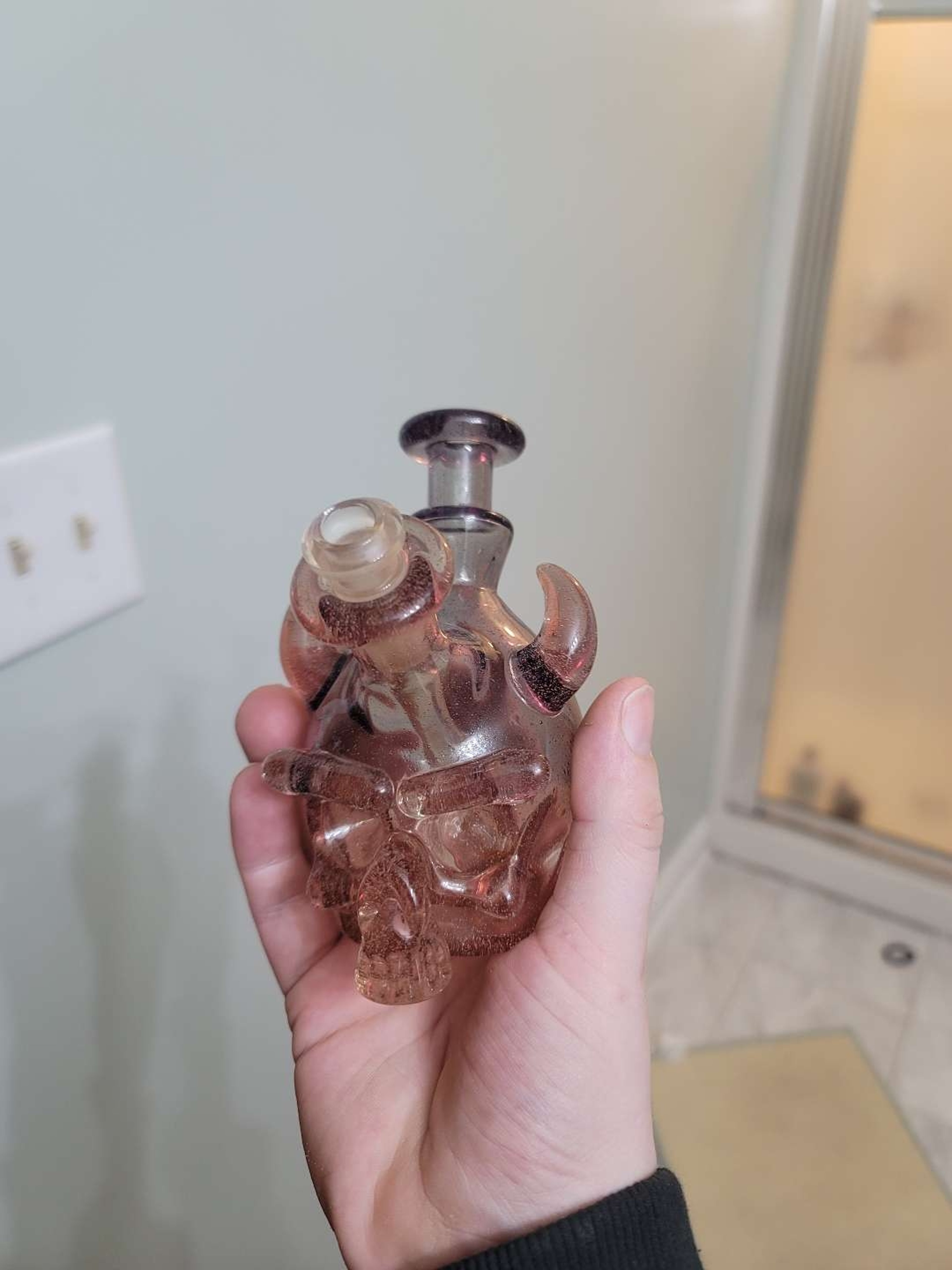 Preview pic of Tuskum glass skull FULL CFL