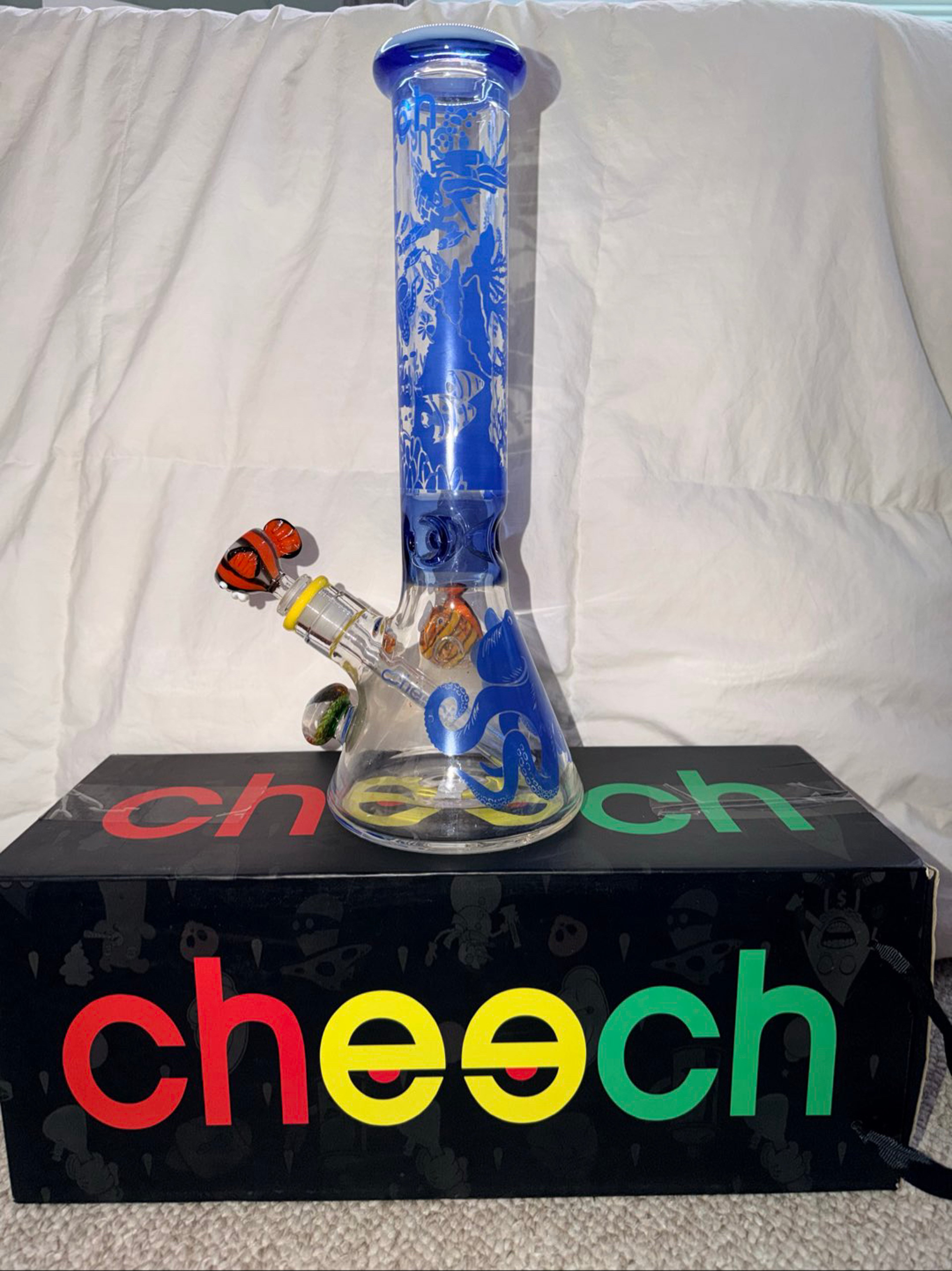 Preview pic of Cheech Glass - “Unda Da Sea” Glass Beaker
