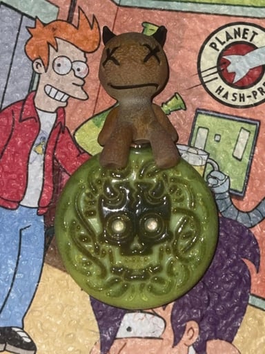 Preview pic of Muller x Dwreck Pendy