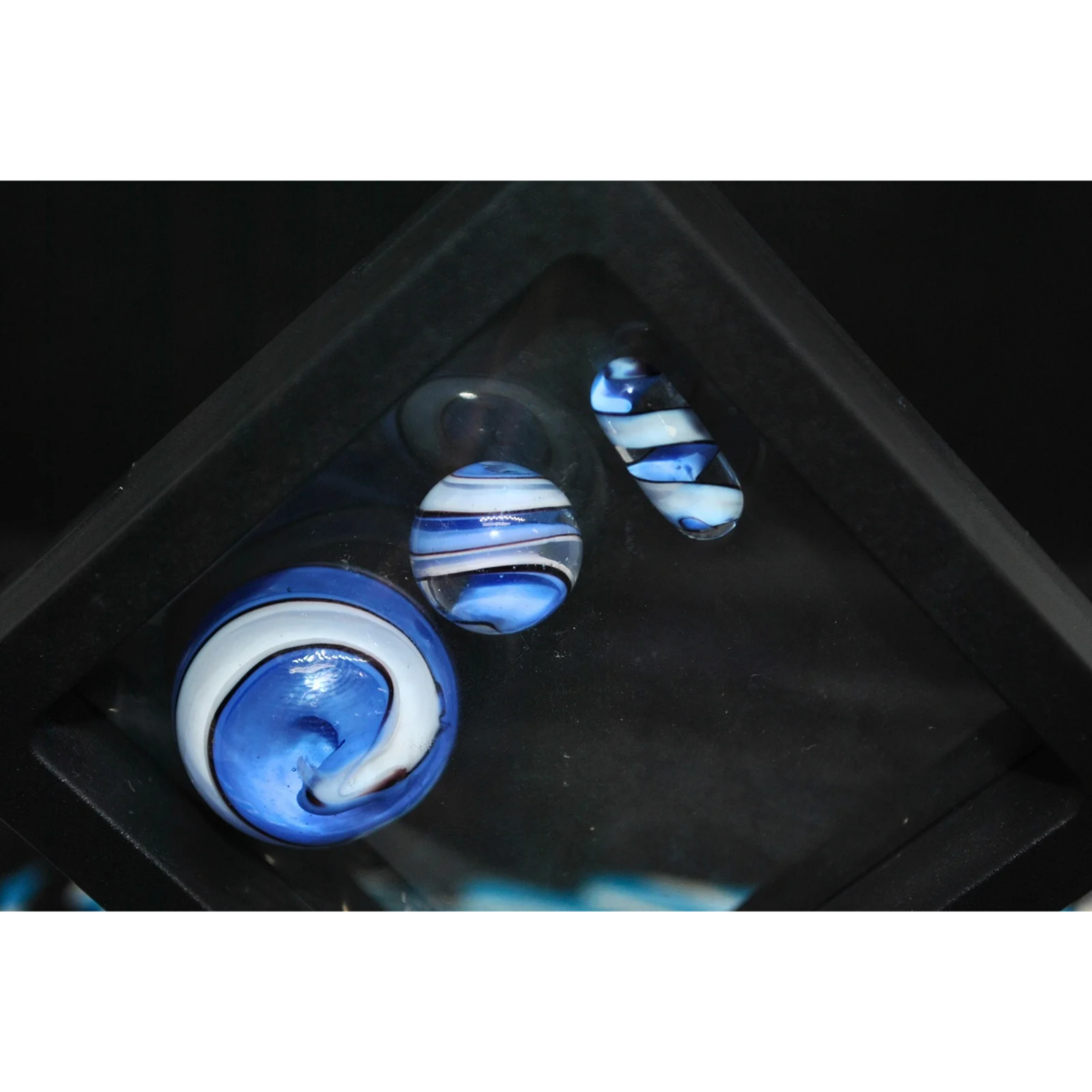 Preview pic of Twisted cane terp slurper set "blue"