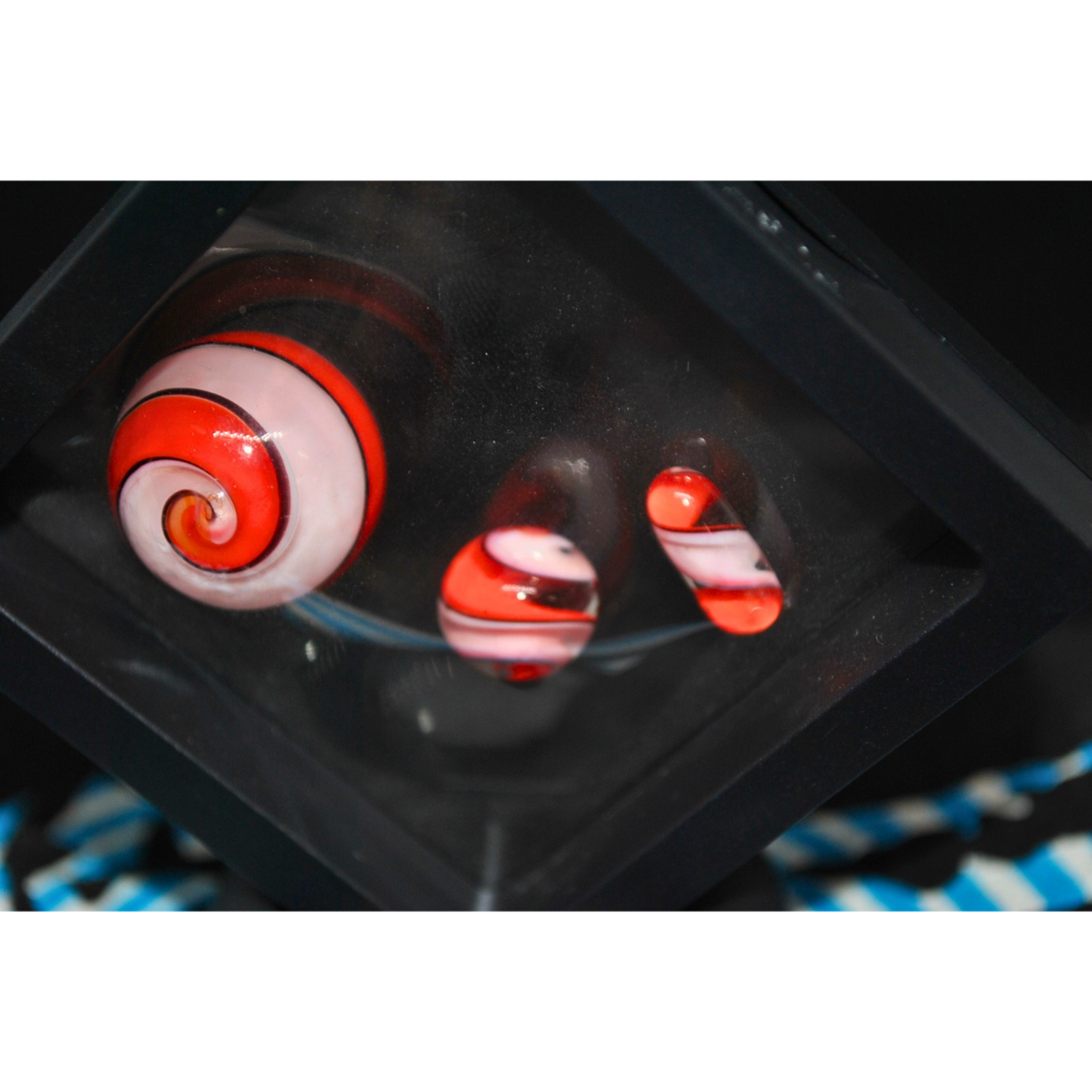 Preview pic of Twisted cane terp slurper set "red"