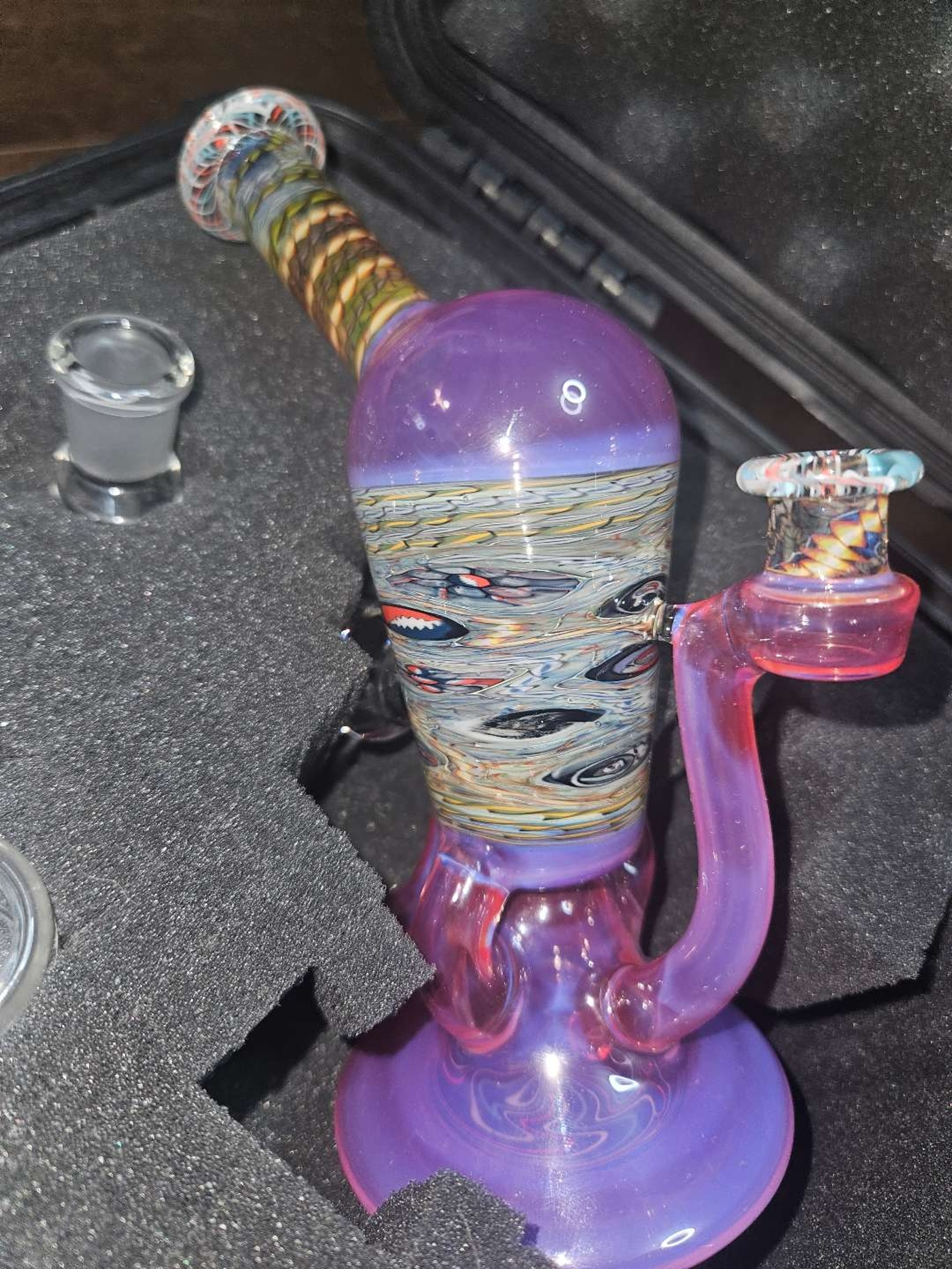 Preview pic of Silva Works glass x Jerry Kelly collab
