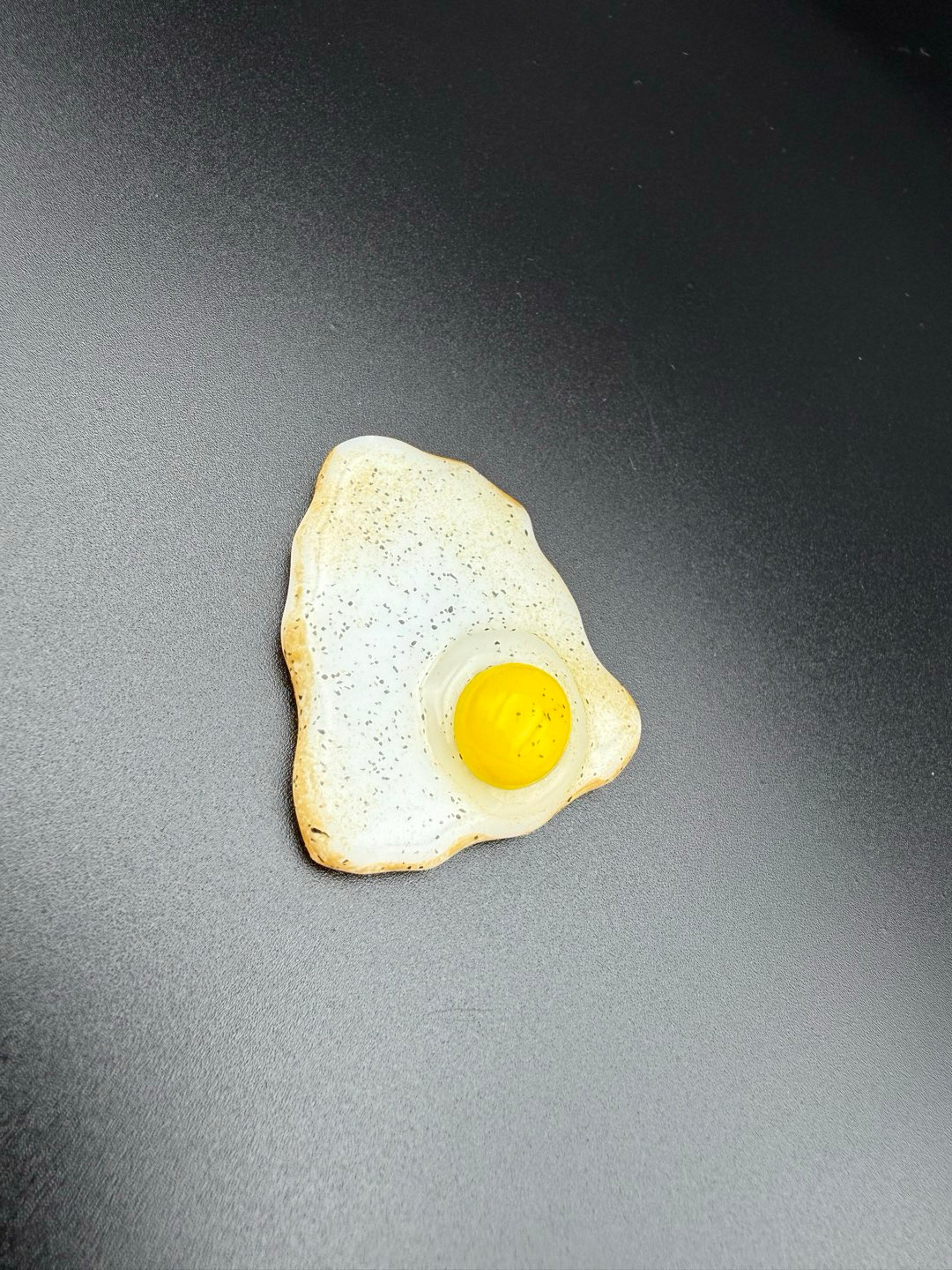 Preview pic of Jamie Burress Mini Glass egg