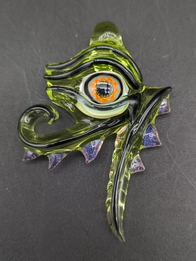 Preview pic of MAKO GLASS EYE OF RA PENDANT