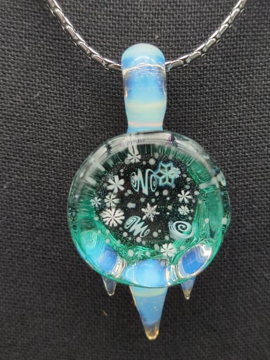 Preview pic of CHAKA GLASS AQUAMARINE BLIZZARD PENDANT