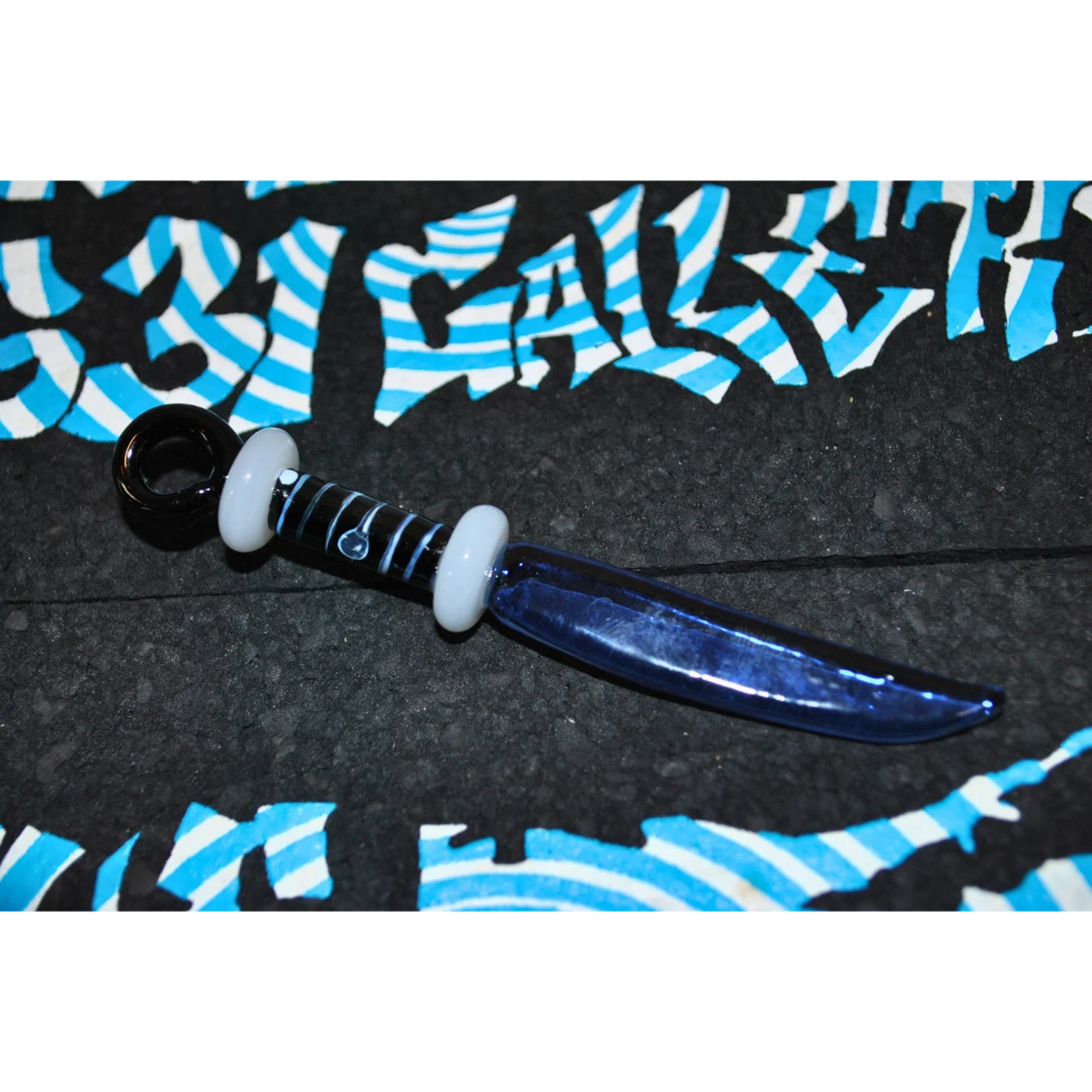 Glass sword dabber/pendant image 0