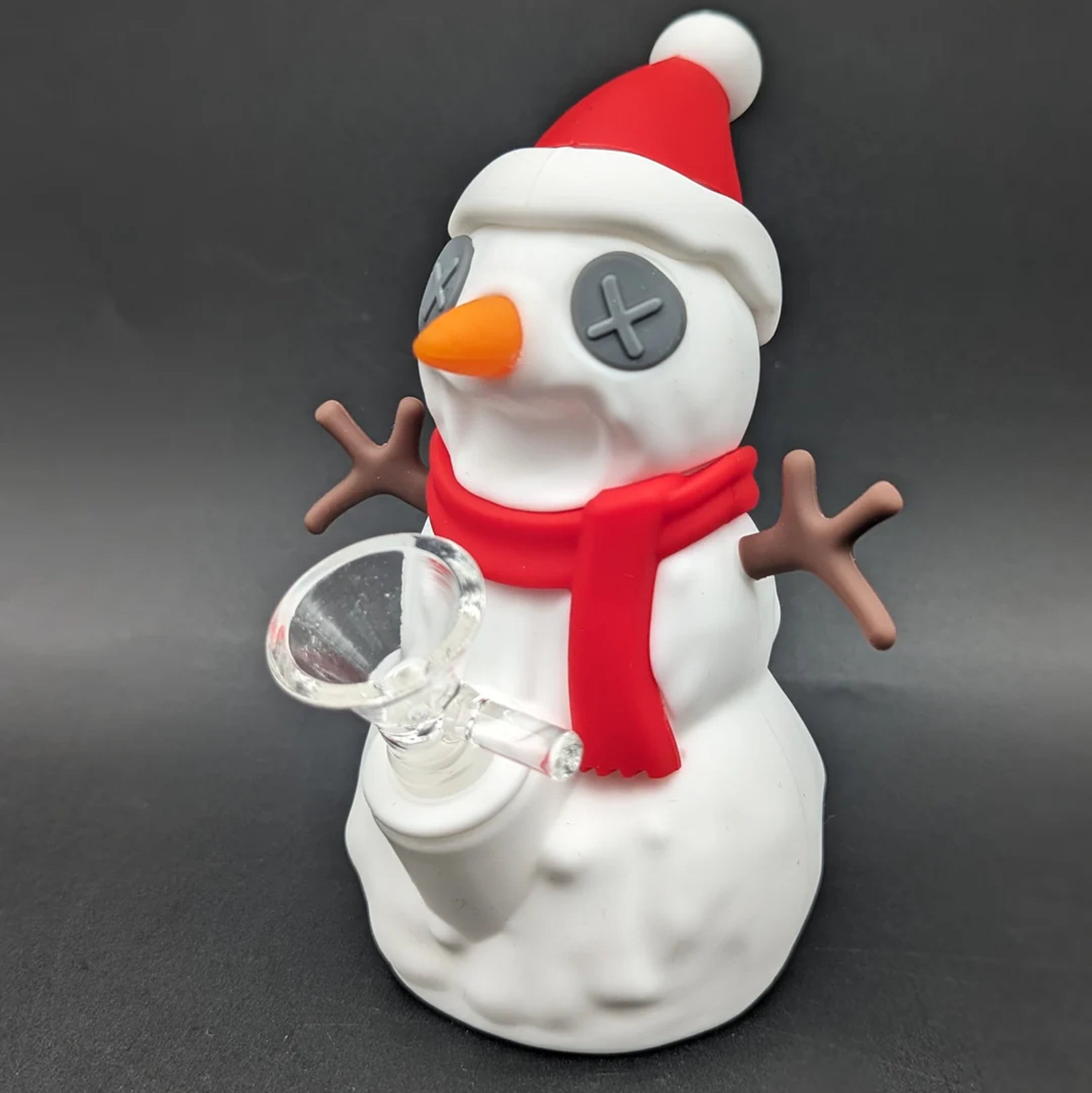 Preview pic of SNAPPY SNOWMAN SILICONE WATER PIPE | 5.25" | 14MM F