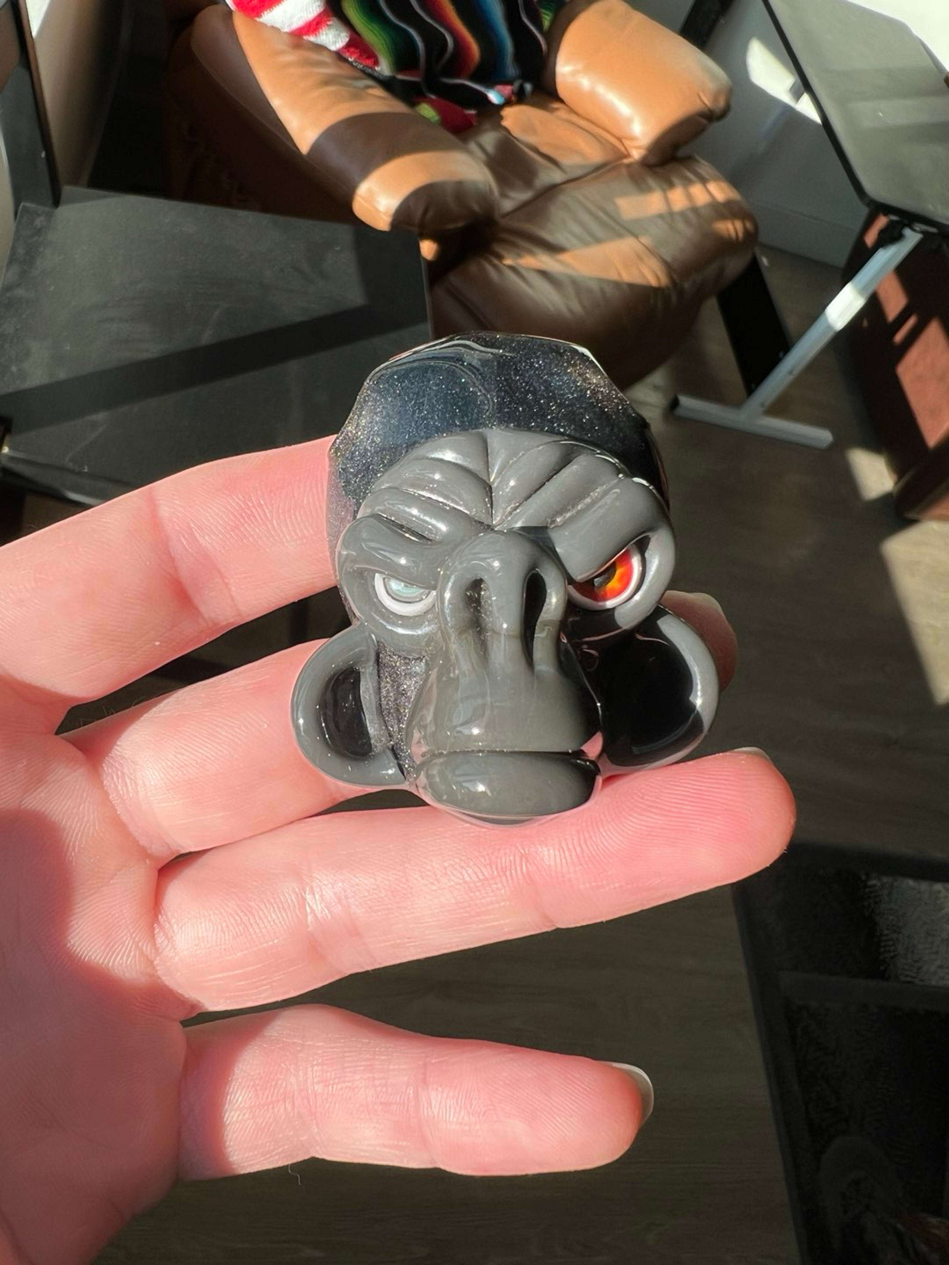 Preview pic of 2015 Coyle Gorilla Head Pendant Bipolar Eyes