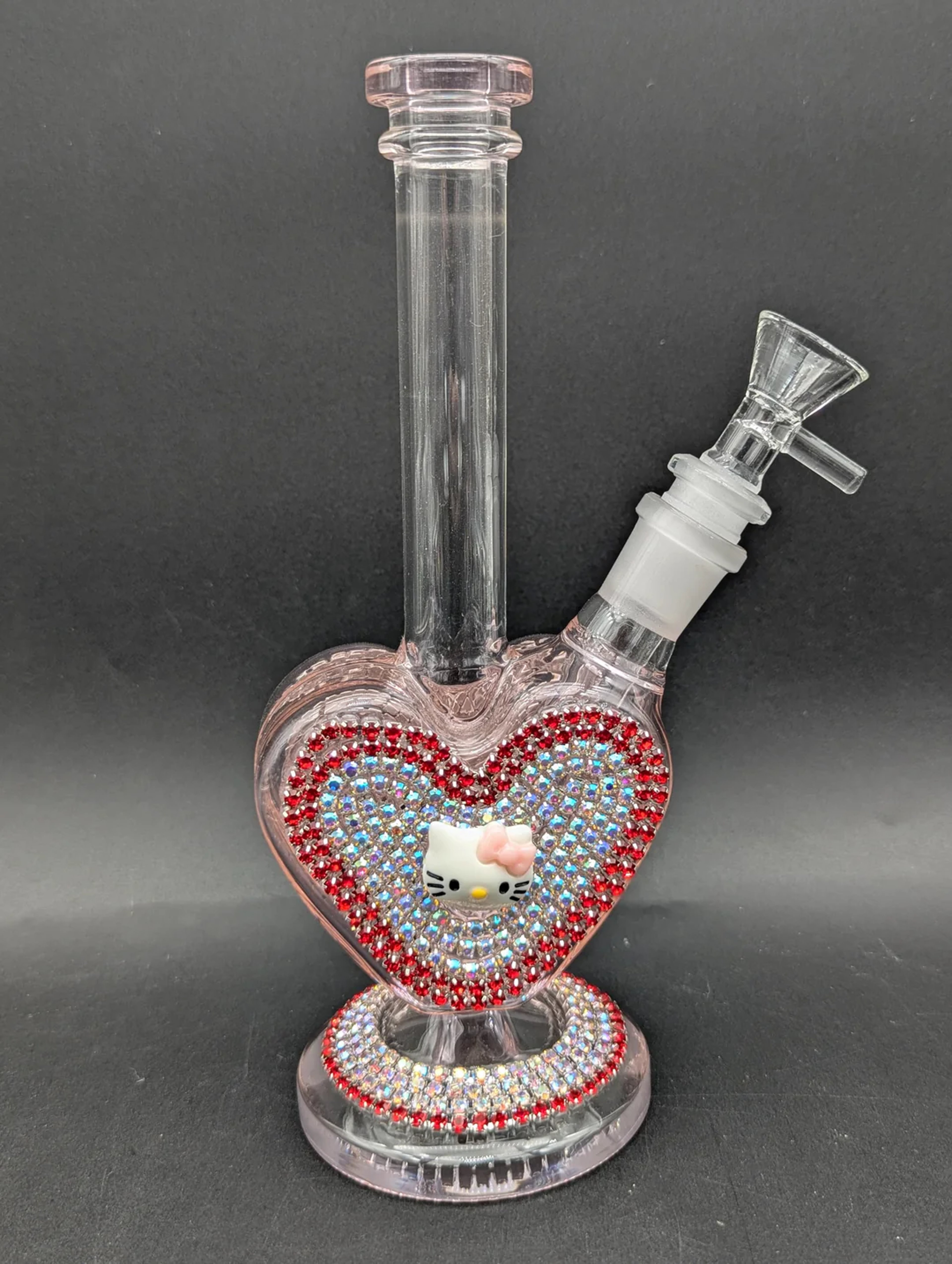 Preview pic of 9" DAZZLING KITTY HEART BONG