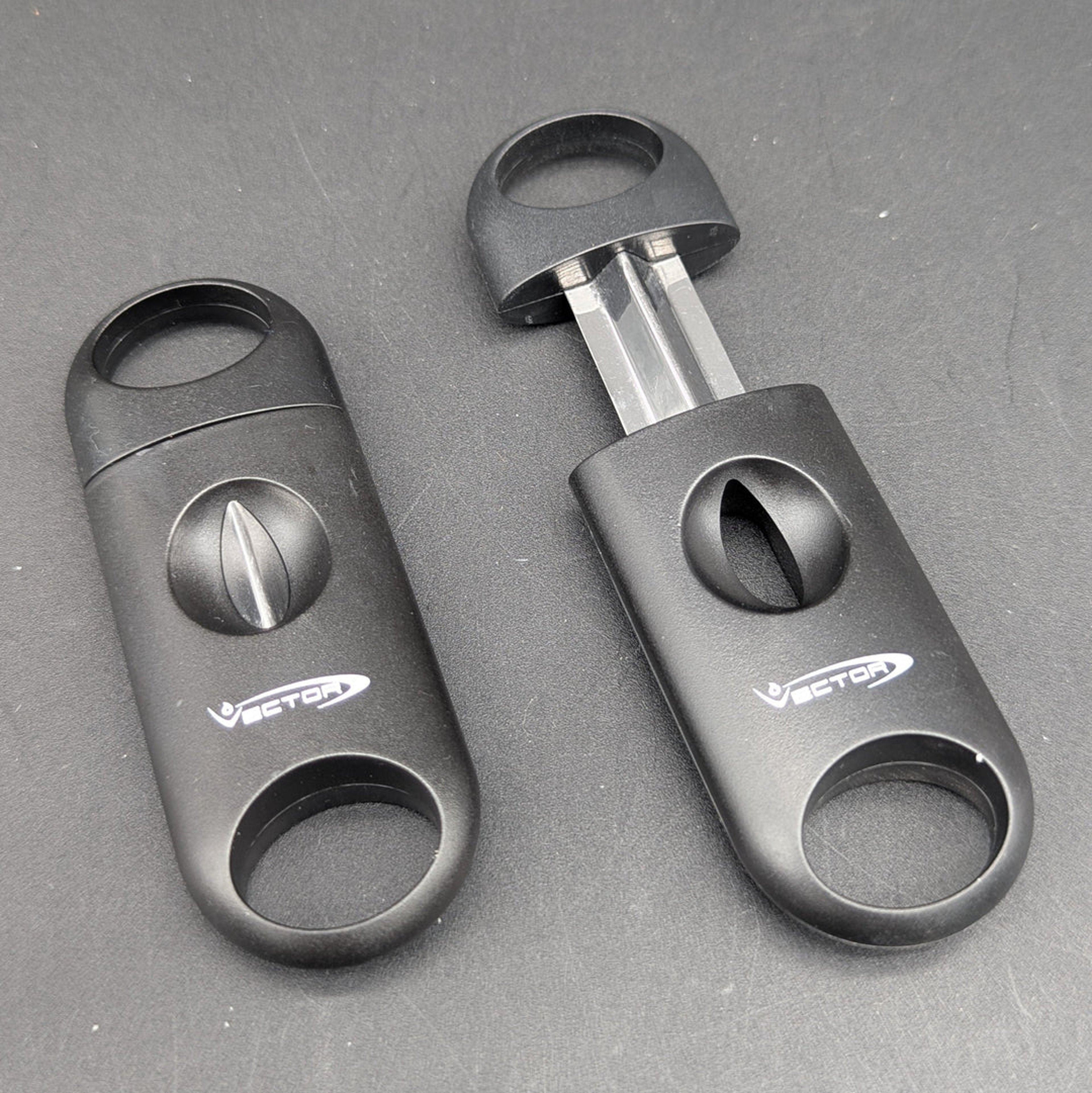 ($4) VECTOR V-CUT CIGAR CUTTERS image 0