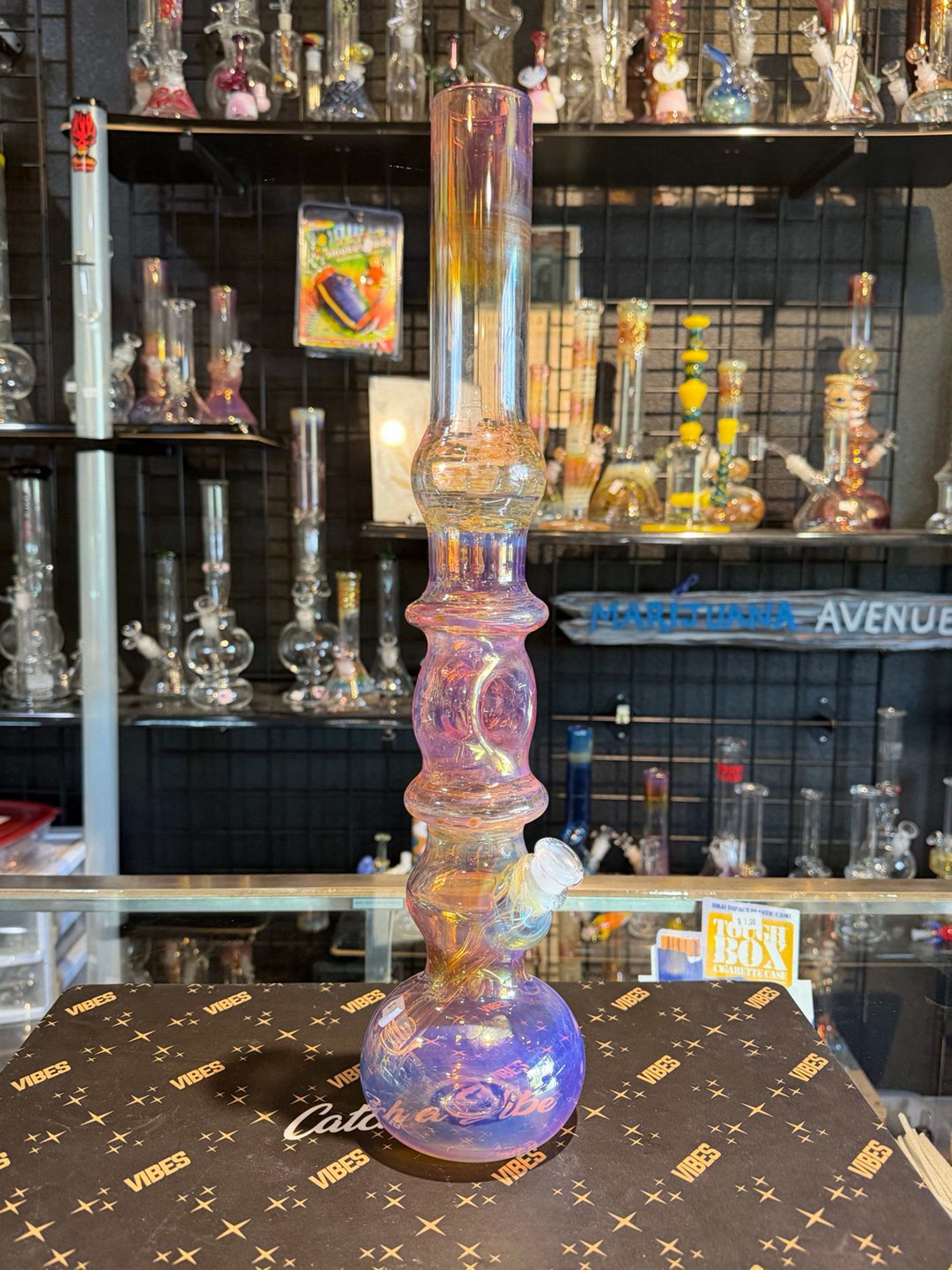 Preview pic of Evan Williams Fumed Donut Tube