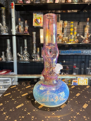 Preview pic of Evan Williams Fume Donut Beaker