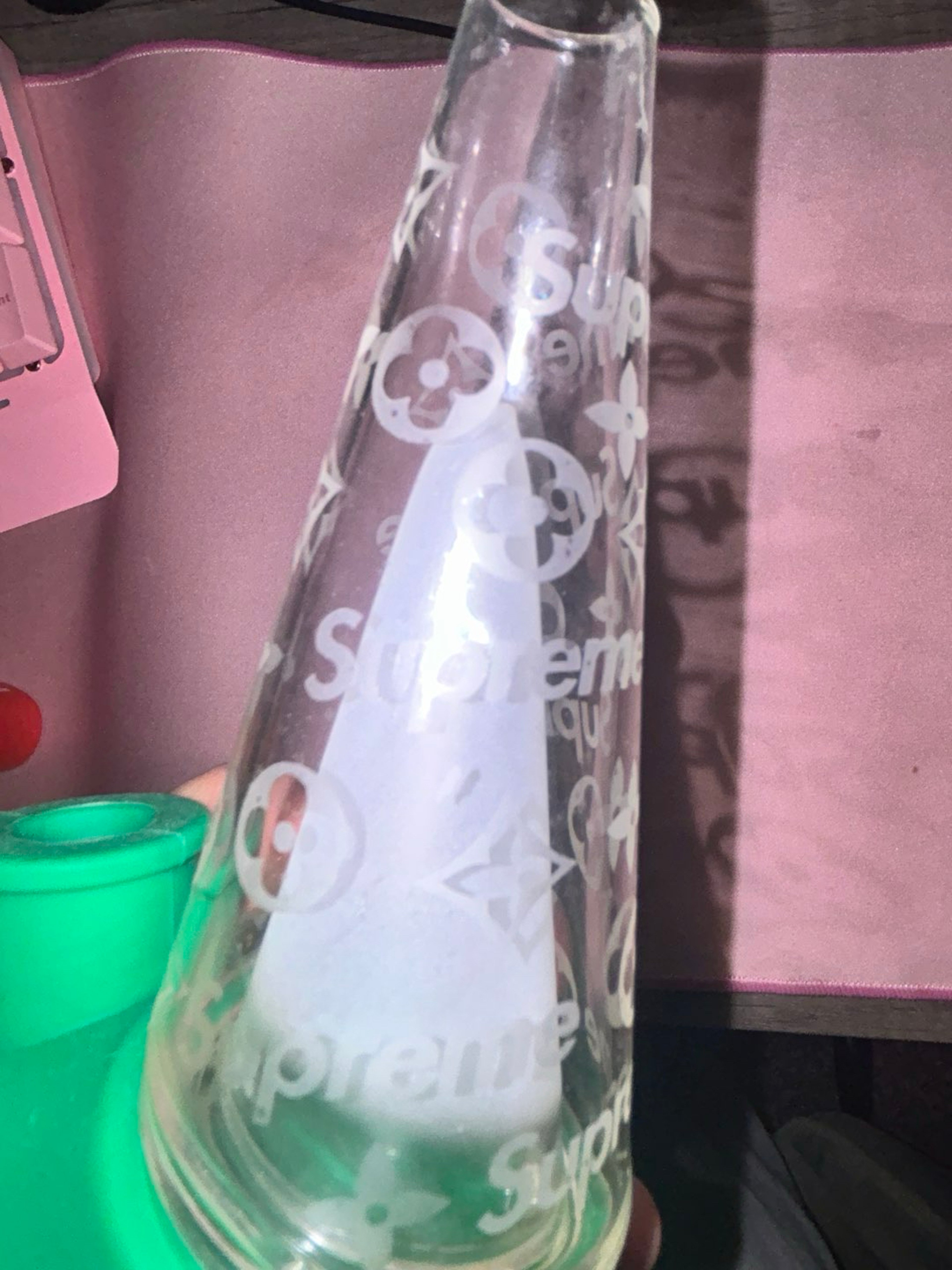 Preview pic of Puffco Replacement Glass & Silicone Bong