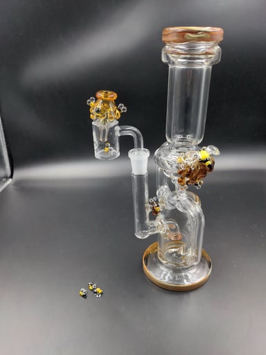 Preview pic of EMPIRE GLASSWORKS BEEHIVE RECYCLER W/ BANGER, CAP, AND PEARLS