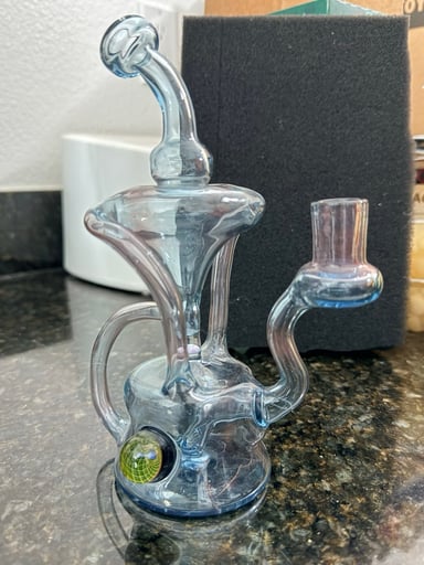 Preview pic of Chow Glass 14mm Recycler