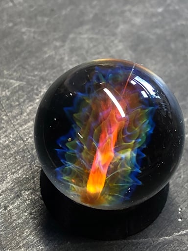 Preview pic of Sliver fume honeycomb marble