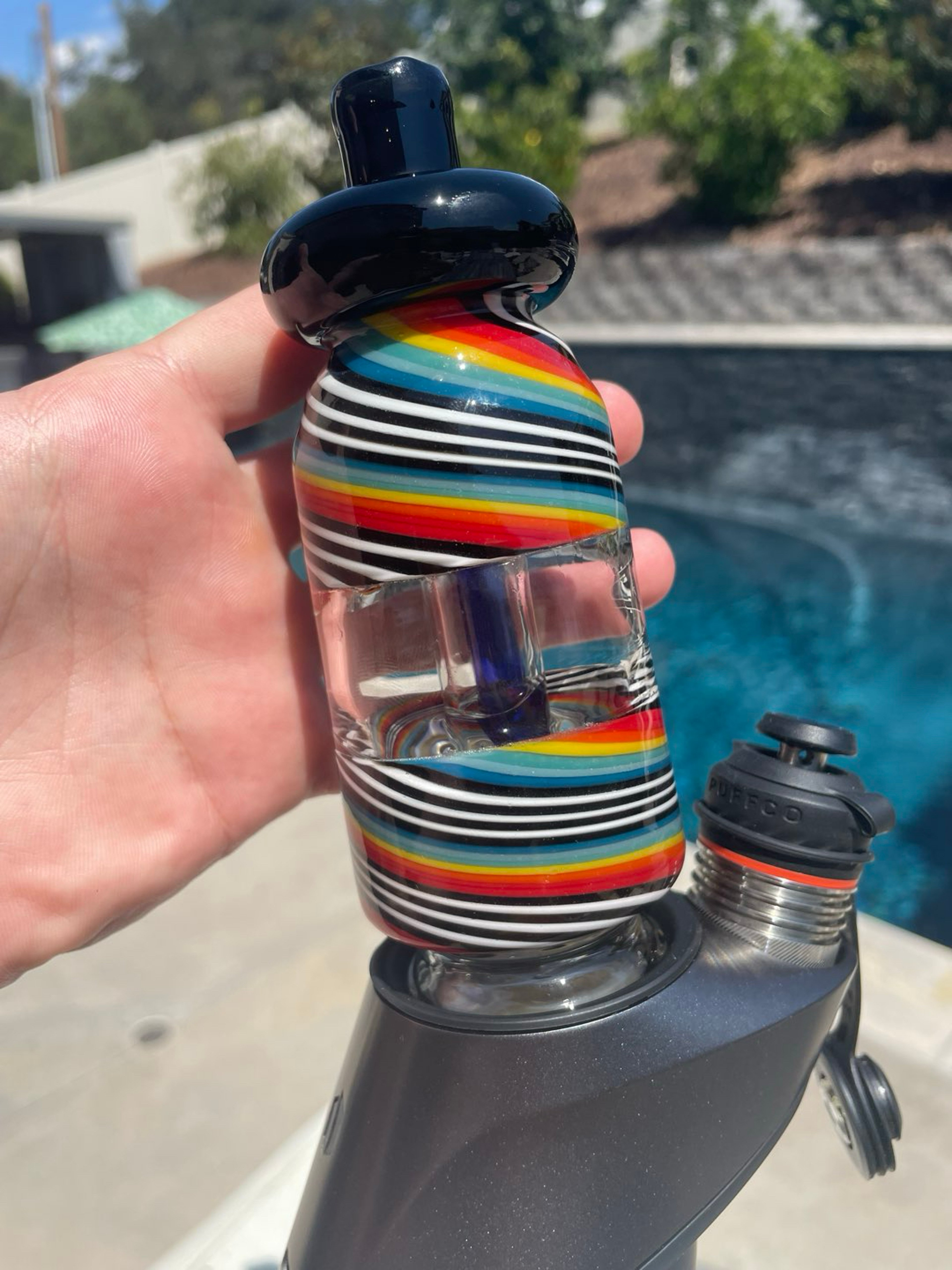 Preview pic of Beautifuly worked 4 hole puffco top / glass