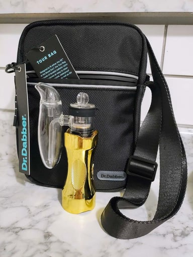 Preview pic of Dr. Dabber XS LTD Gold Edition and New Tour Bag
