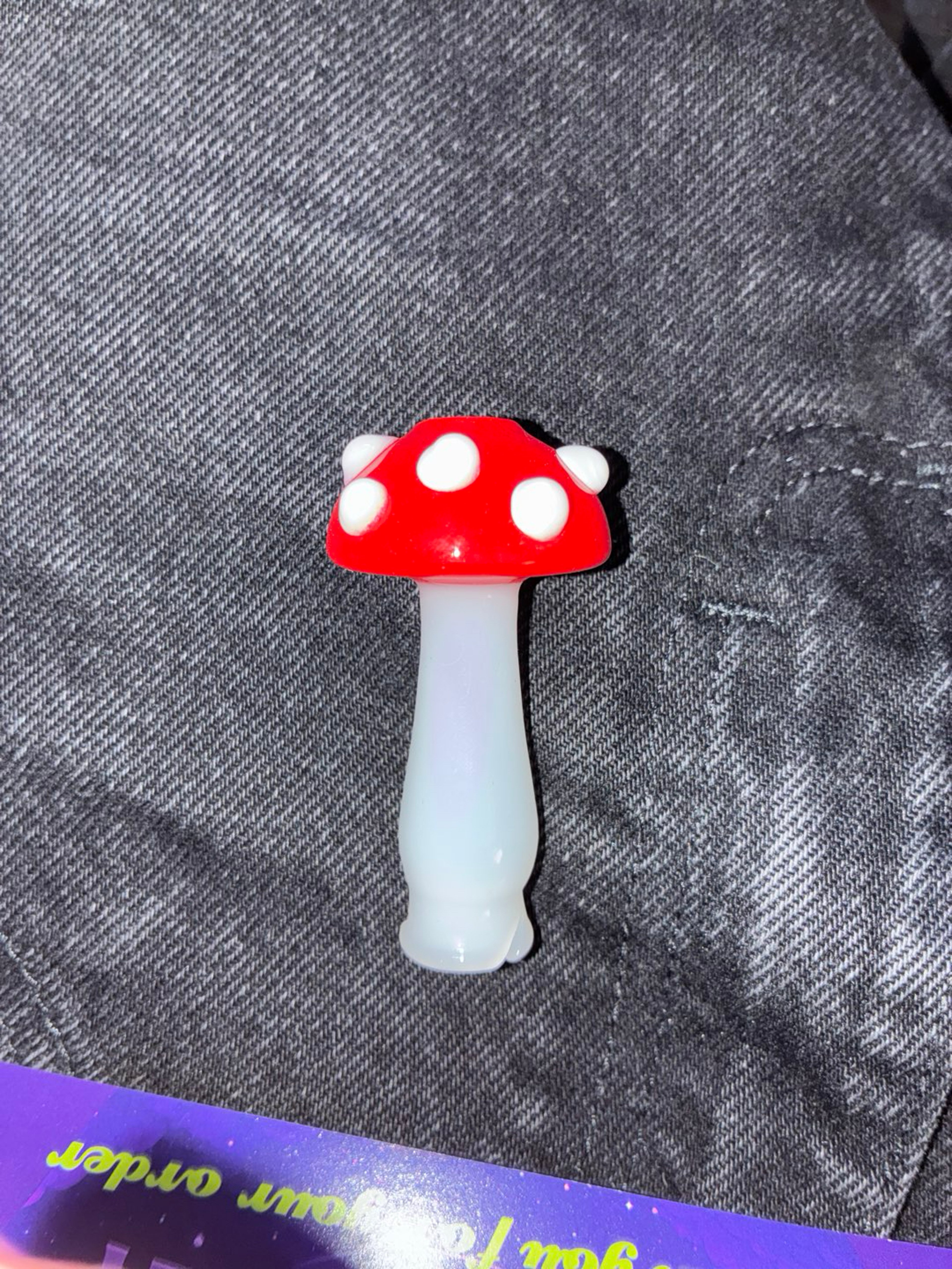 Mushroom top for a pivot image 0