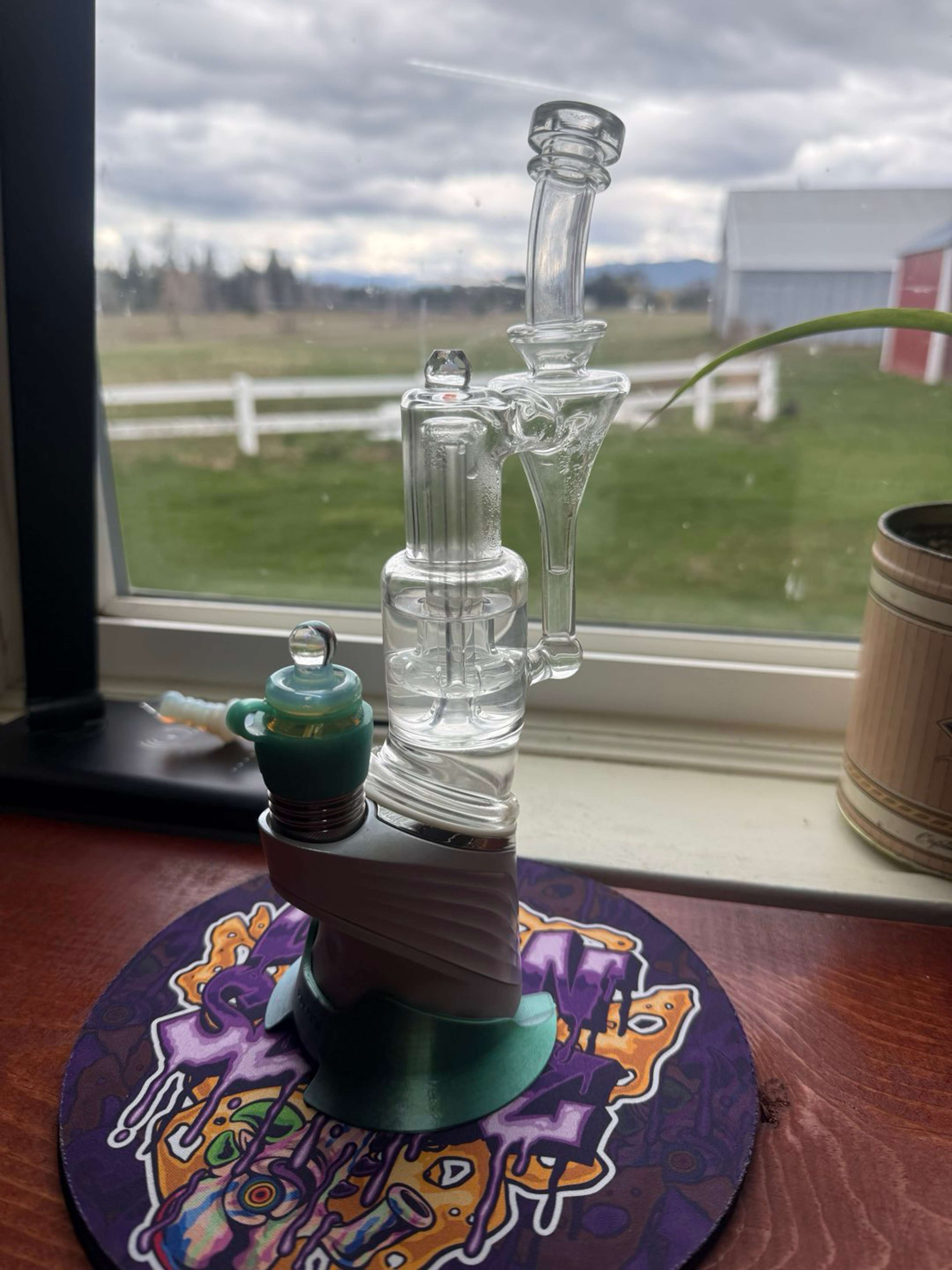 Preview pic of White peak pro