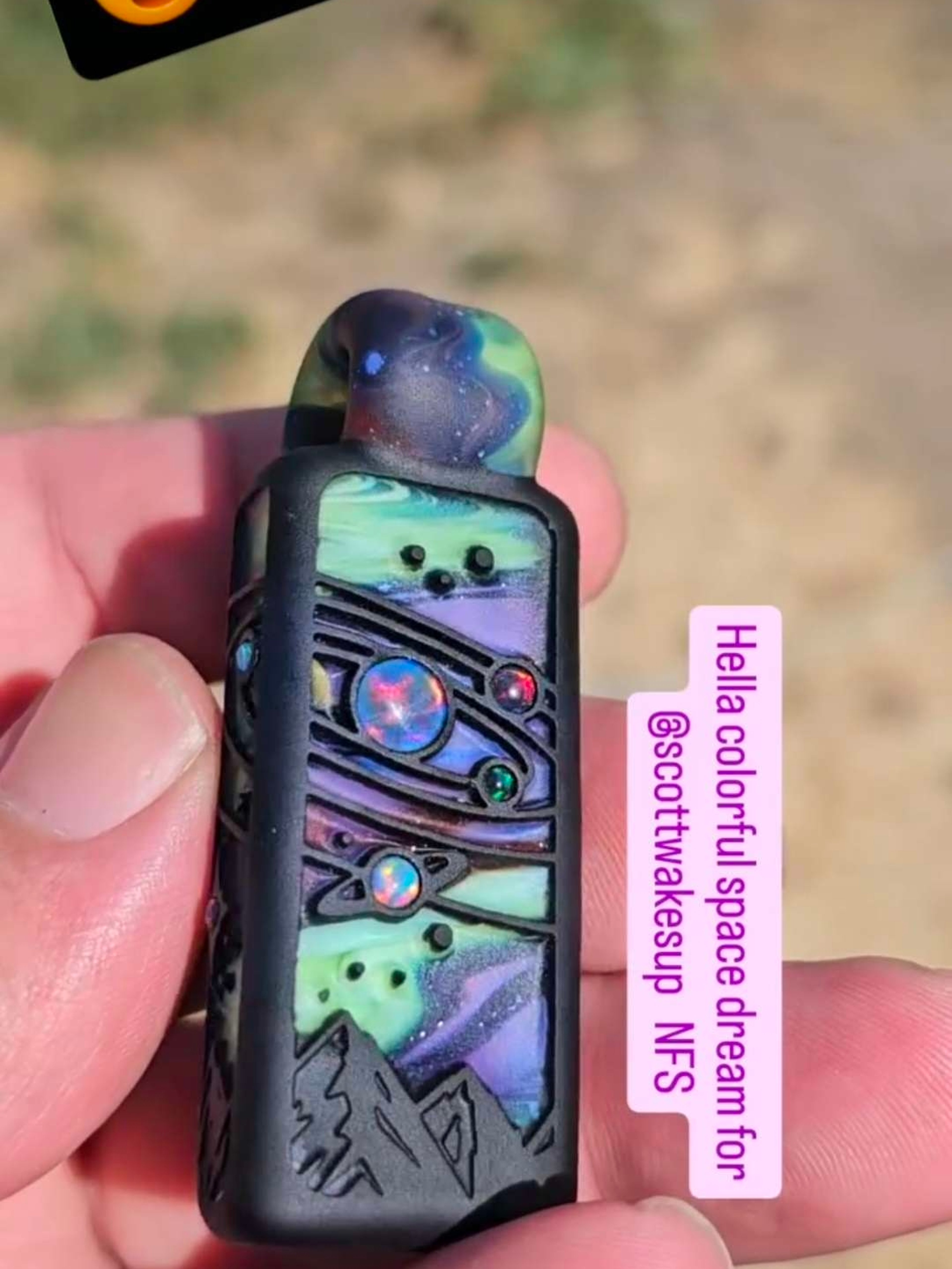 Preview pic of GlassMaze Space Dream Pendant