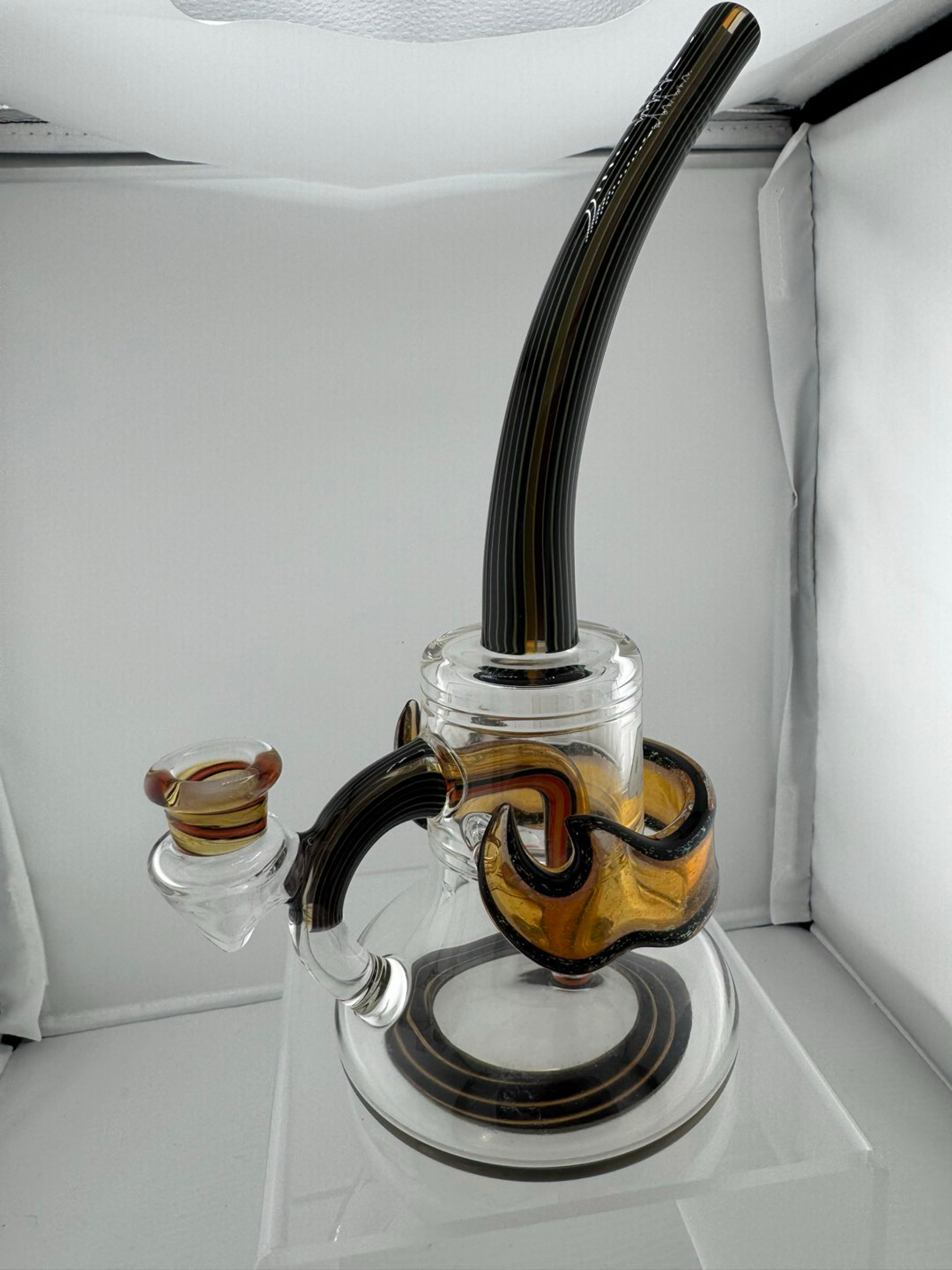 Preview pic of Heady Daytripper Rig 14mm — 4.0 Glass (Eross)