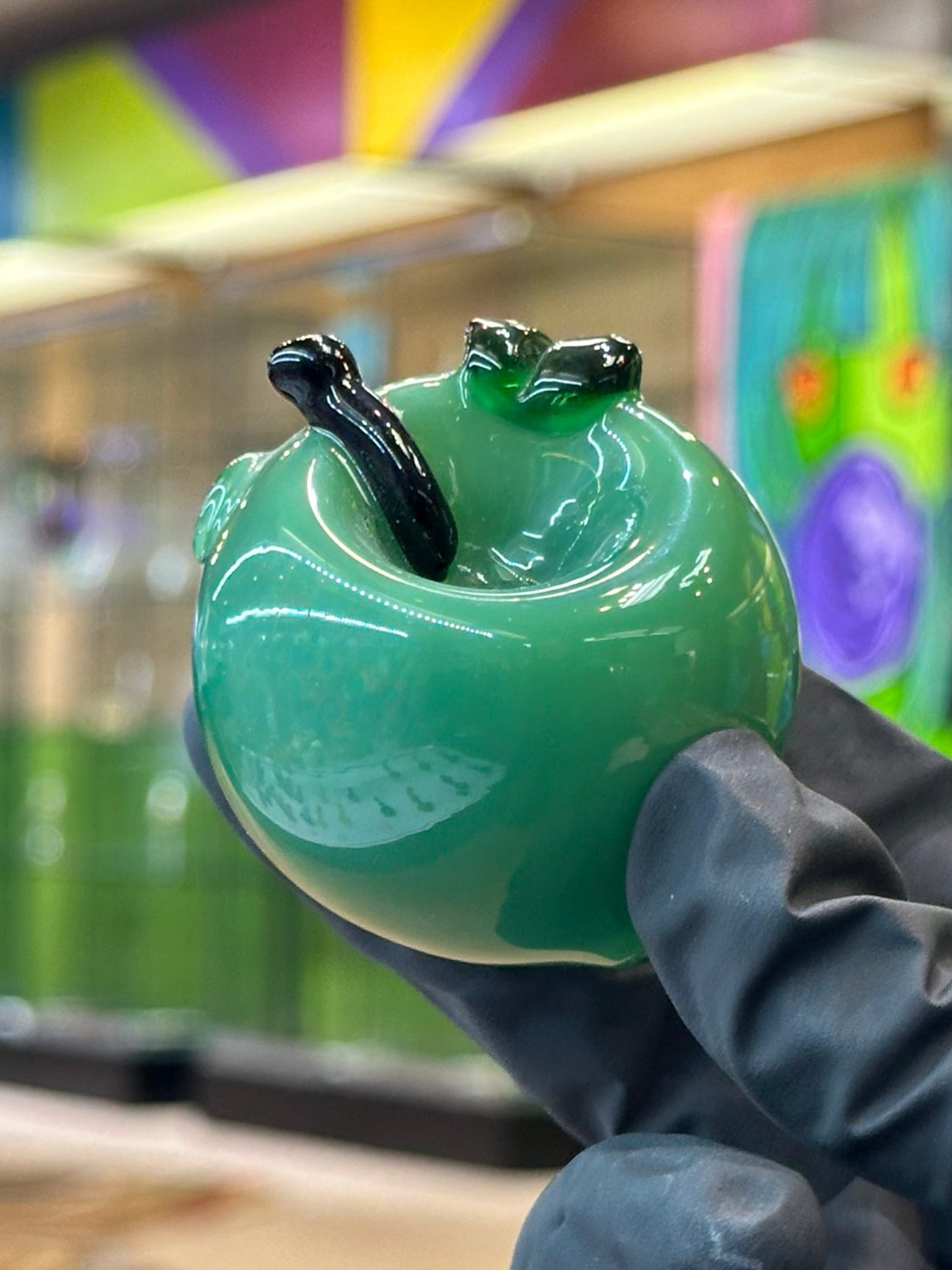 Preview pic of Green Apple Pipe