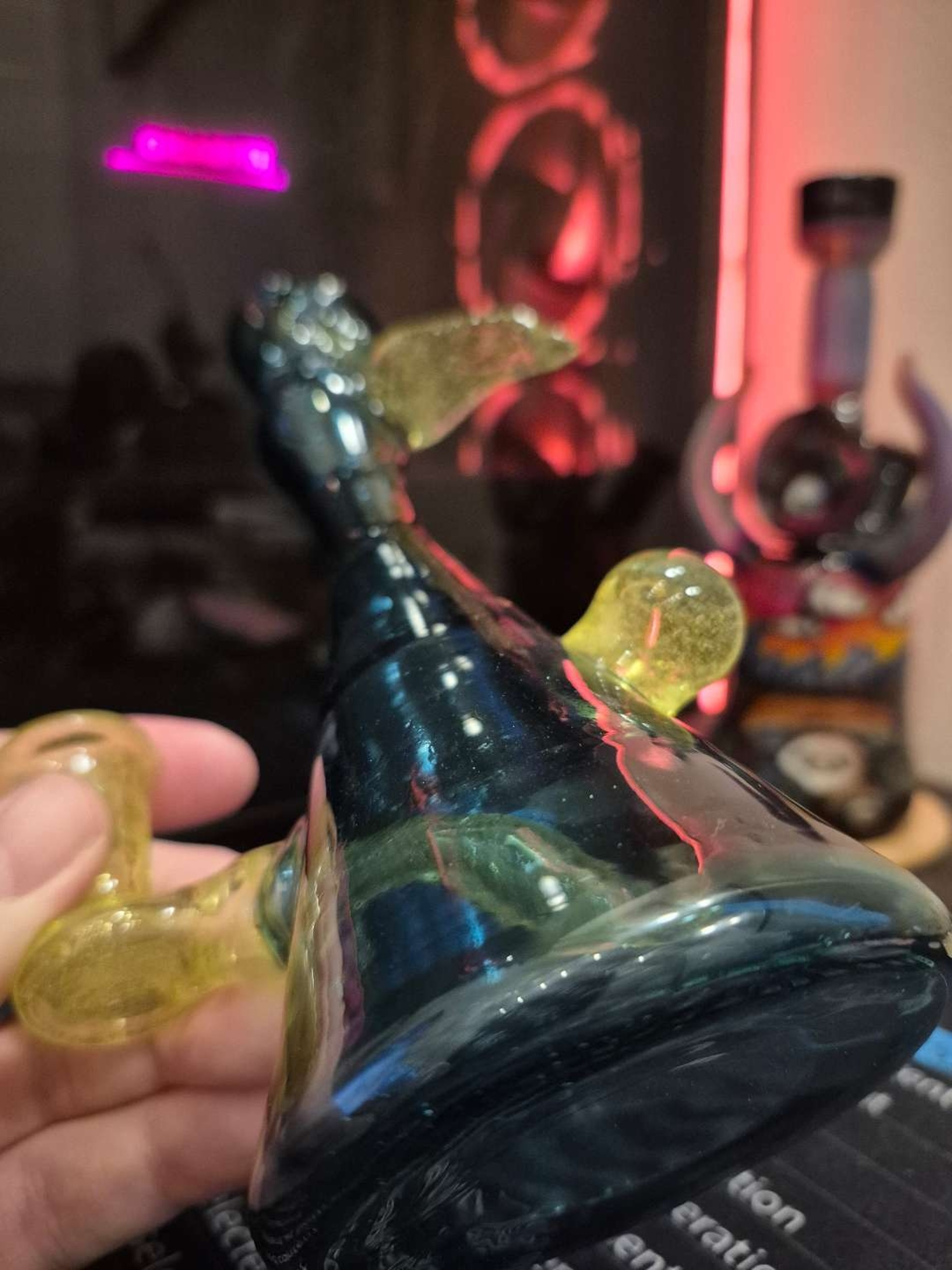 Preview pic of Manchild CFL Banger Hanger