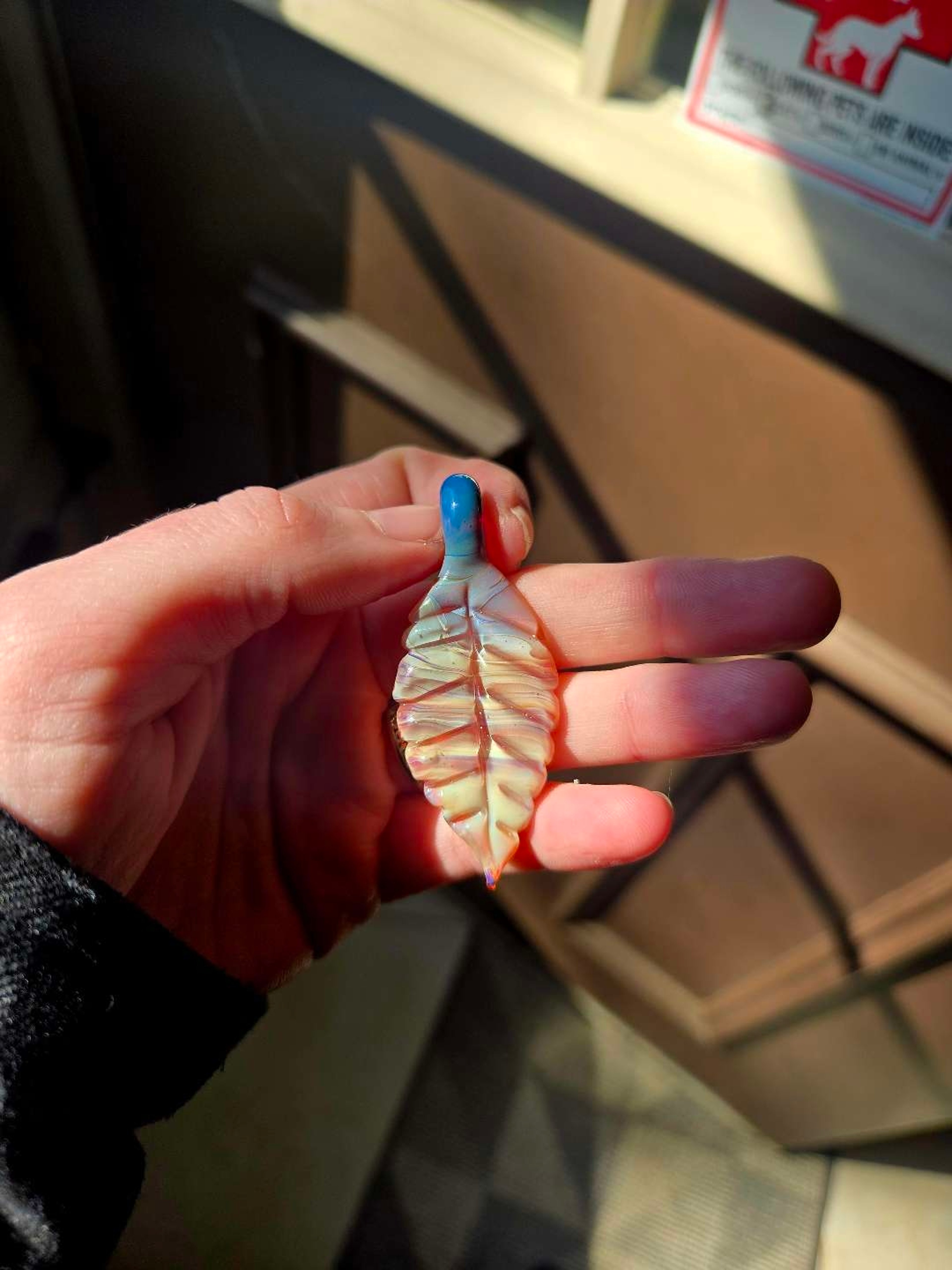 Preview pic of AP Leaf Pendant