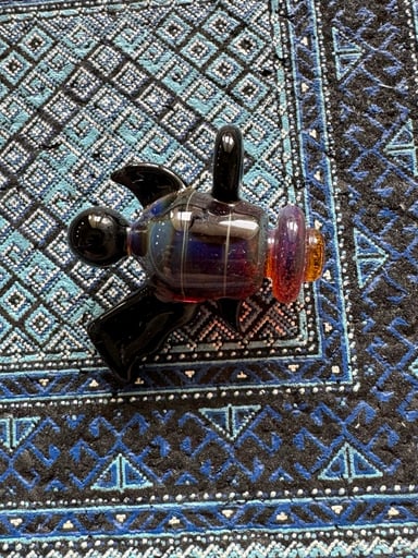 Preview pic of Laser Ray Space Gun Multicolor Pendent