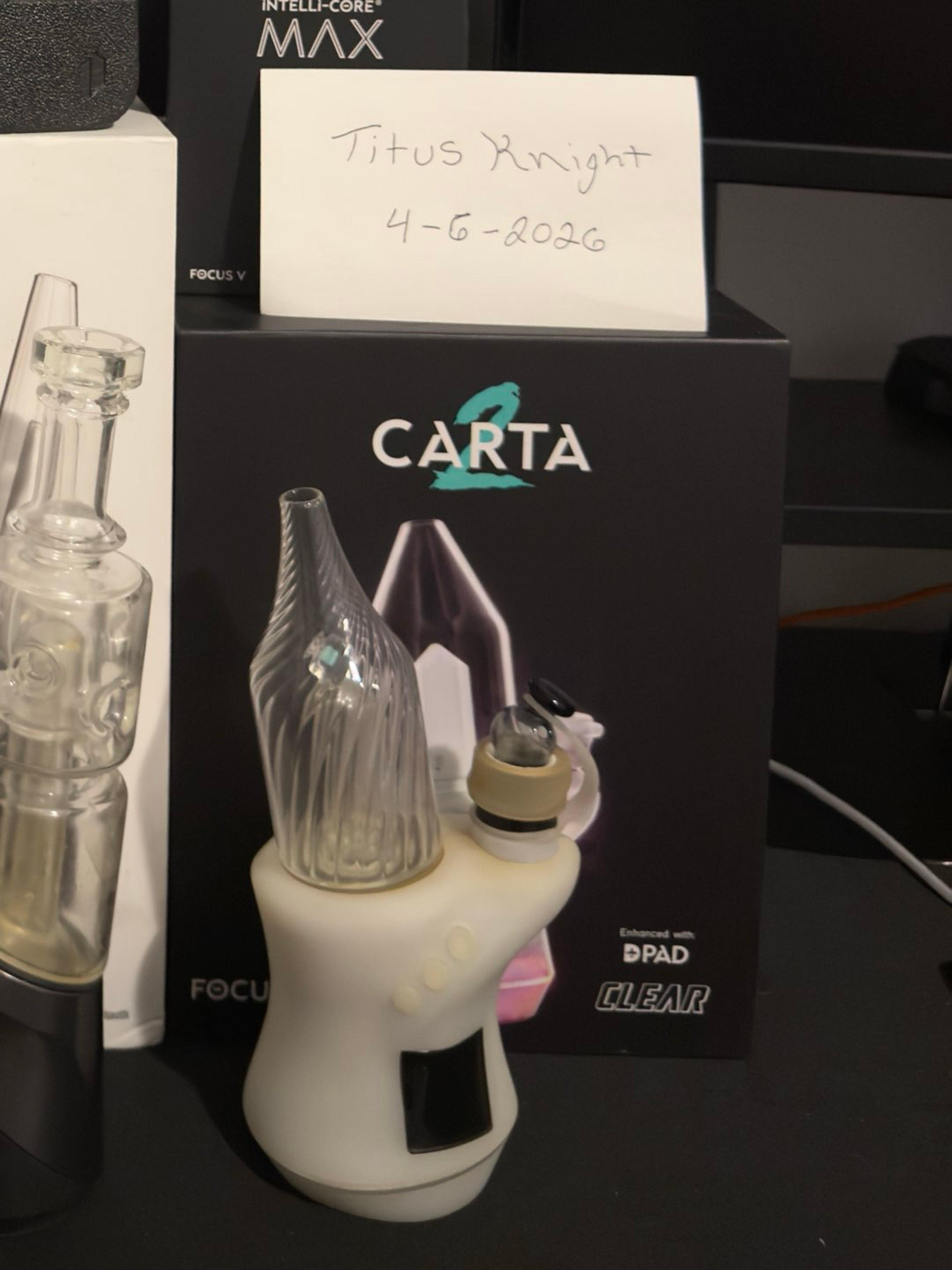 Preview pic of Carta 2 With Max Chamber