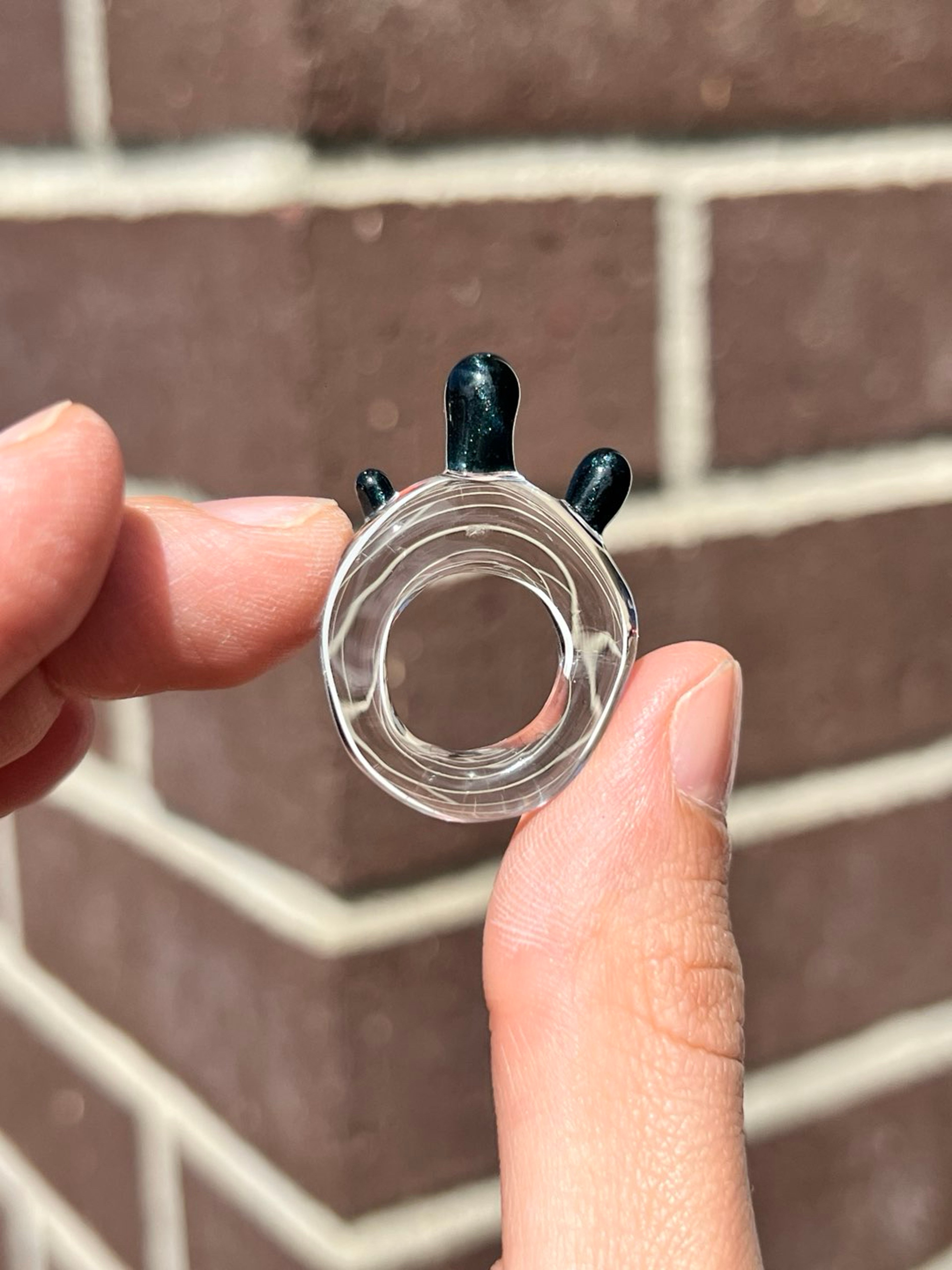 Preview pic of Ring size 2.5 roughly