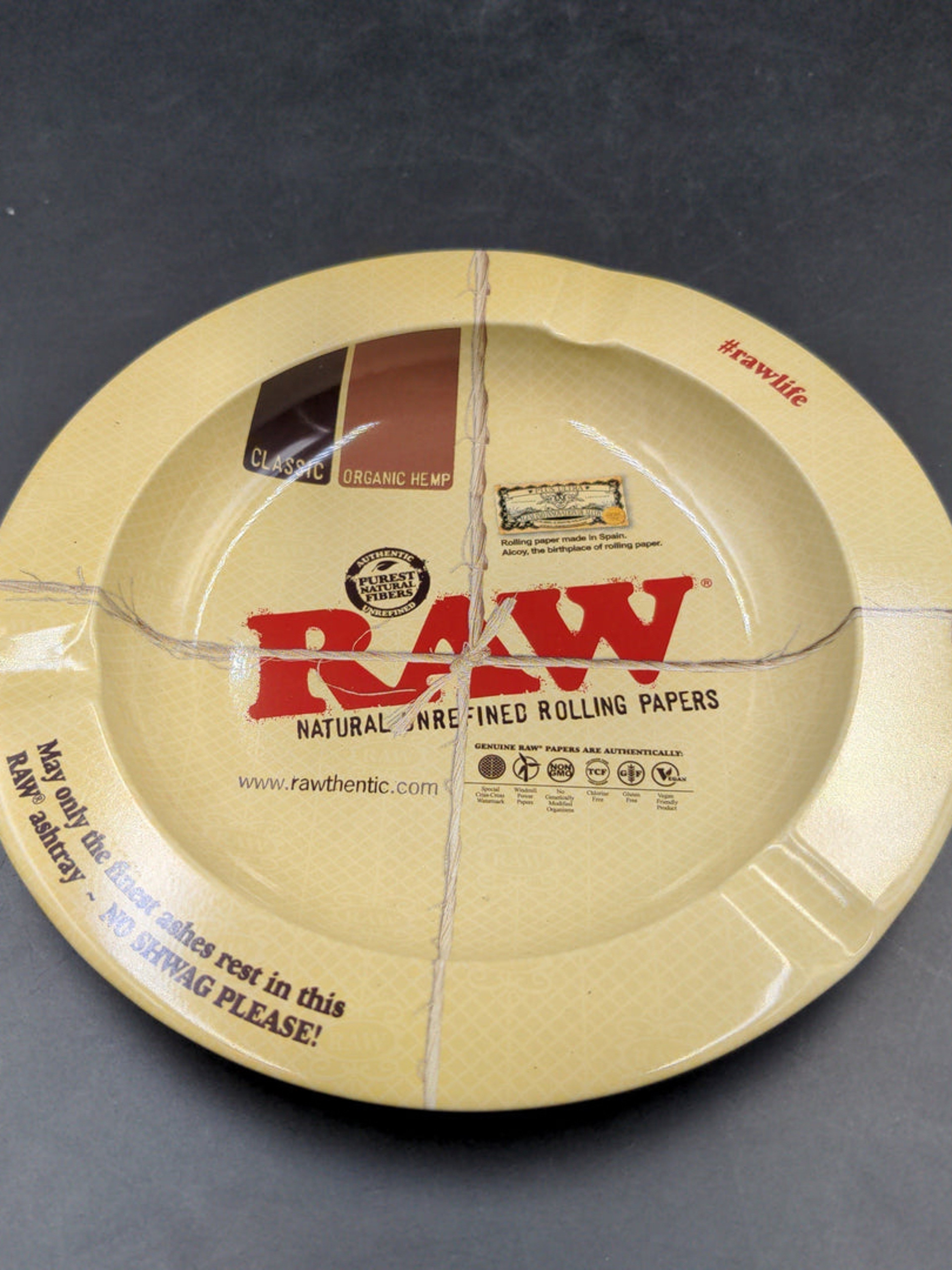 RAW ROUND METAL ASHTRAY | 5.5" image 0